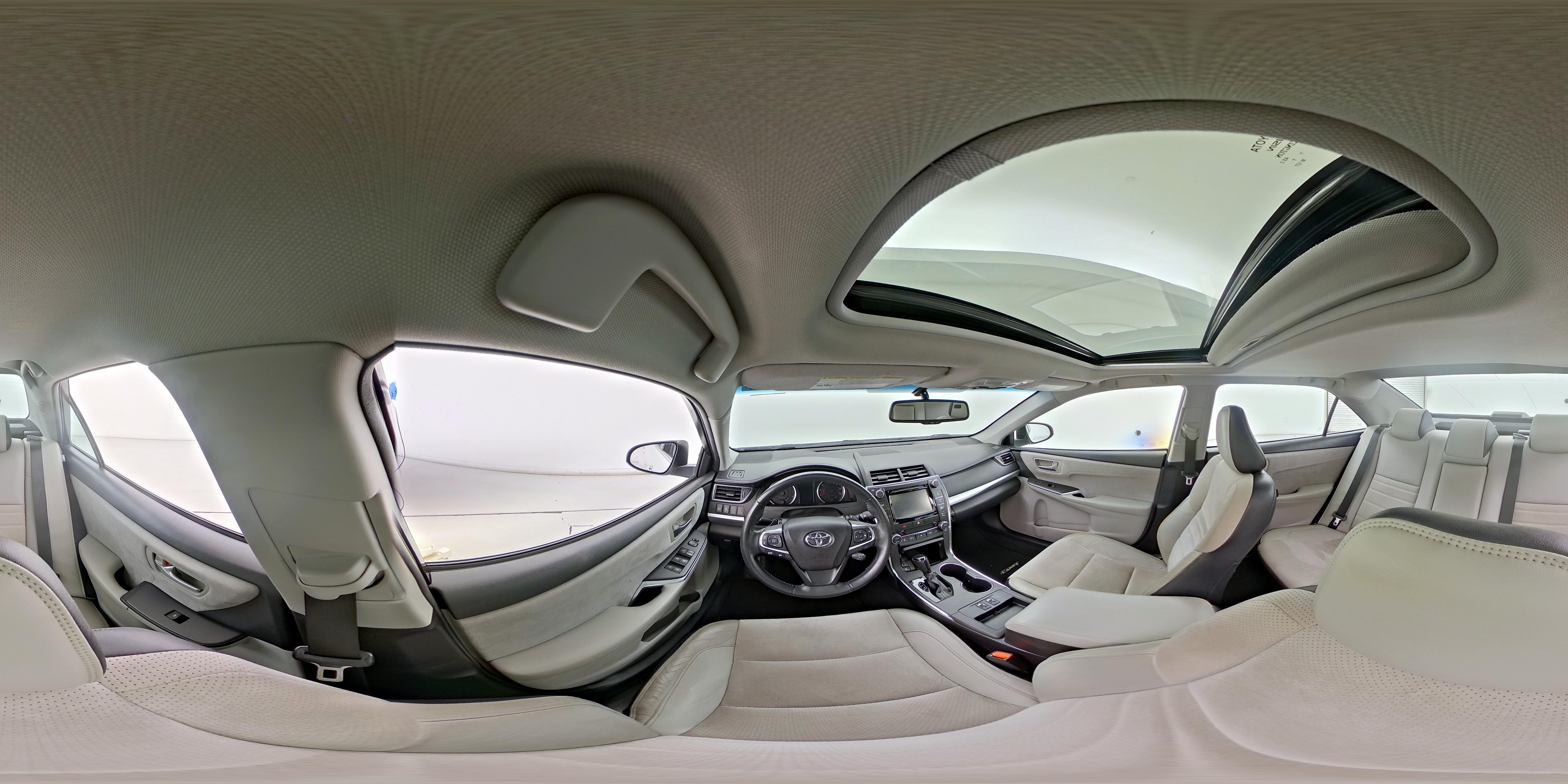 2016 Toyota Camry XSE - Photo 27