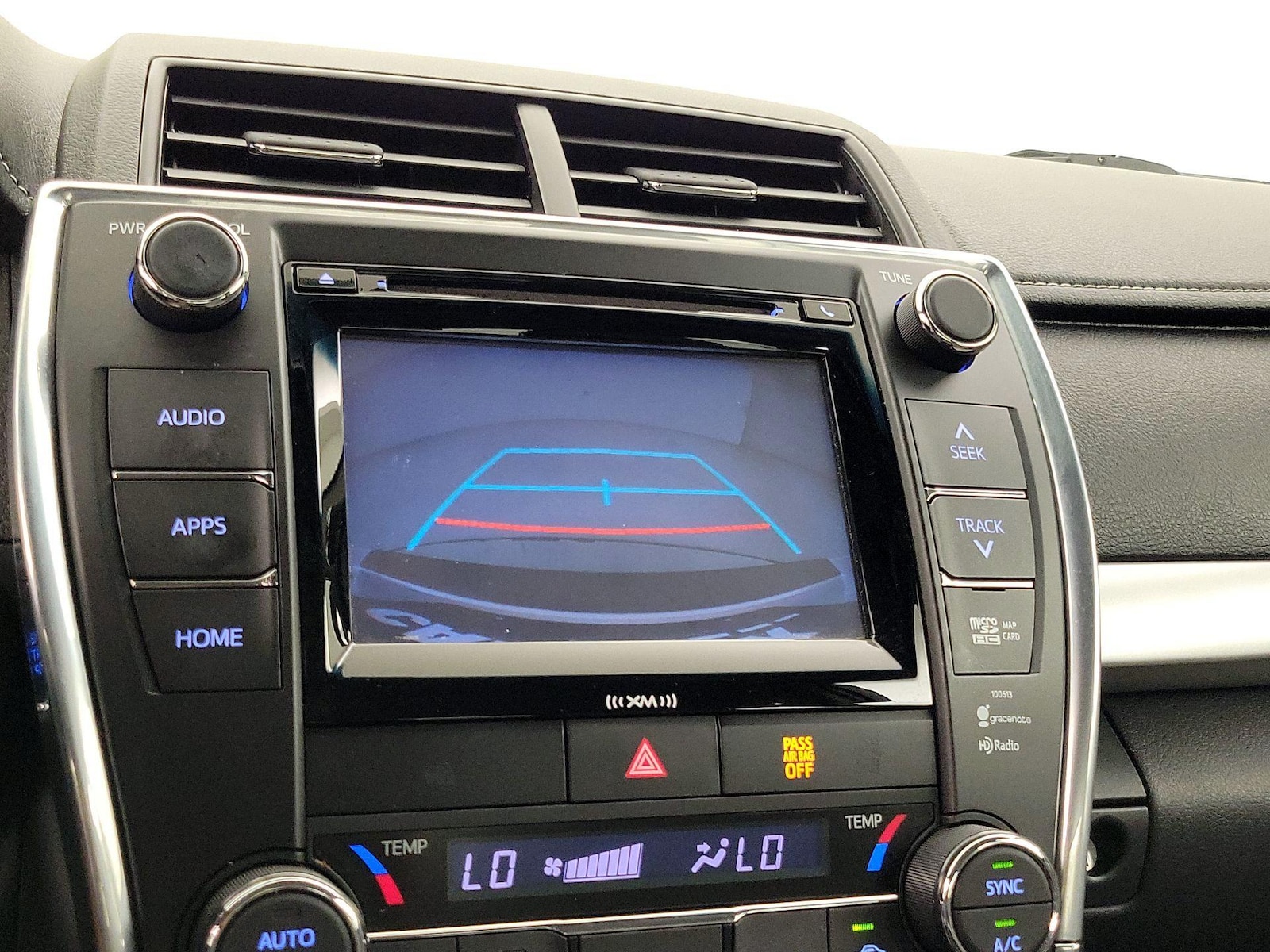 2016 Toyota Camry XSE - Photo 15