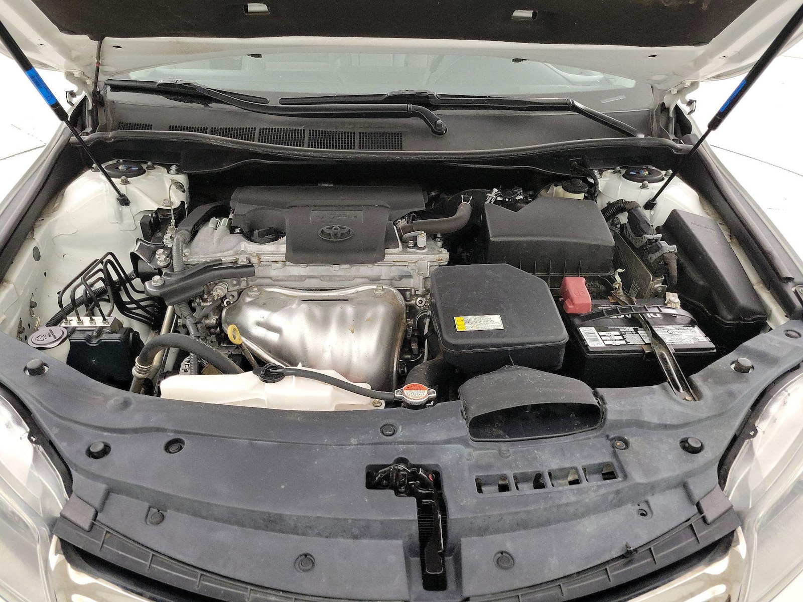2016 Toyota Camry XSE - Photo 23