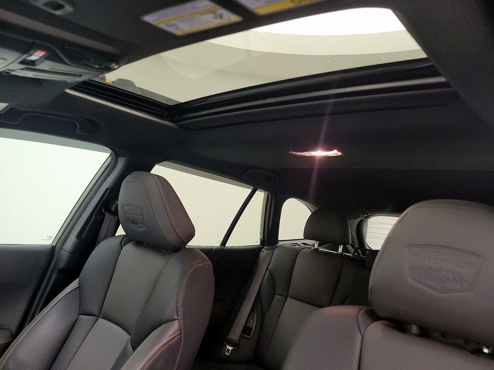 Sunroof(s) & Overhead Airbags