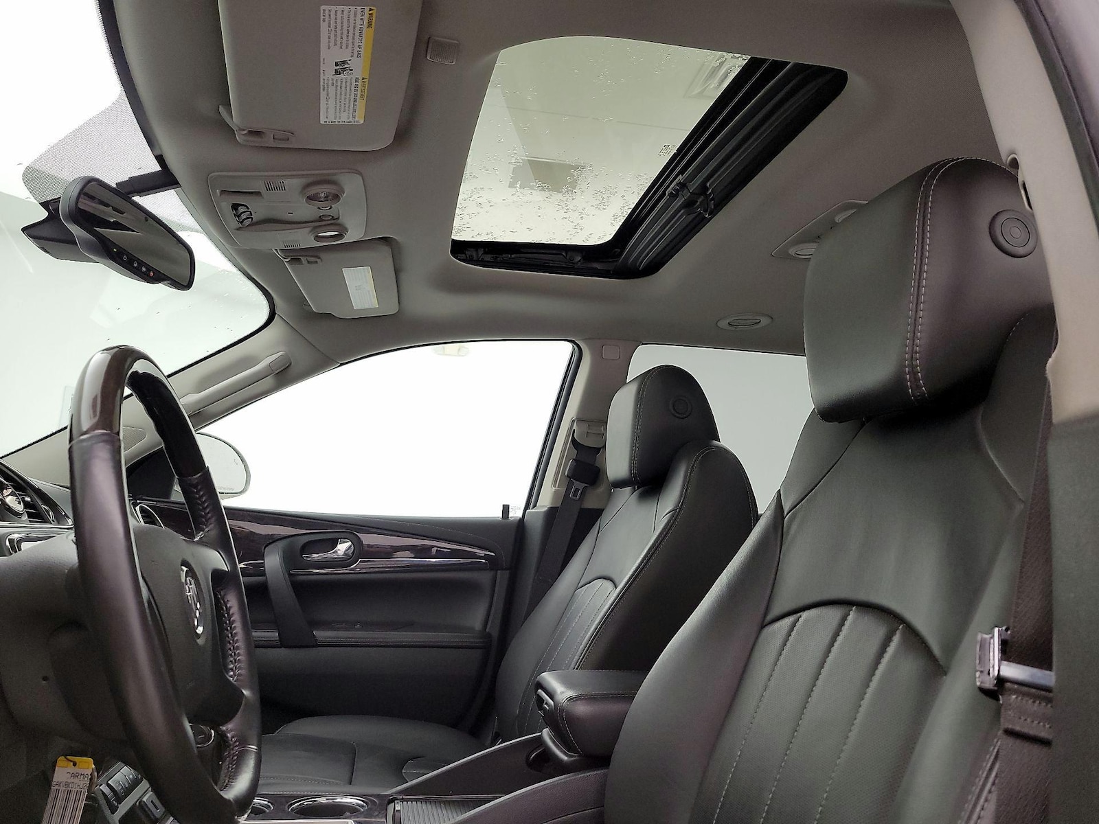 Sunroof(s) & Overhead Airbags