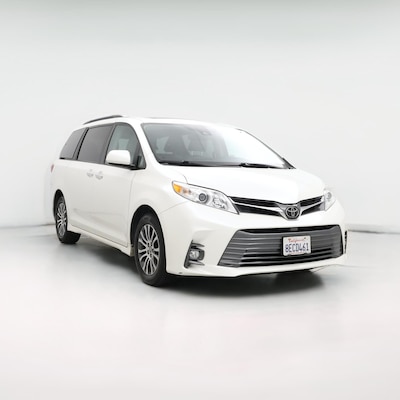 2018 Toyota Sienna XLE
