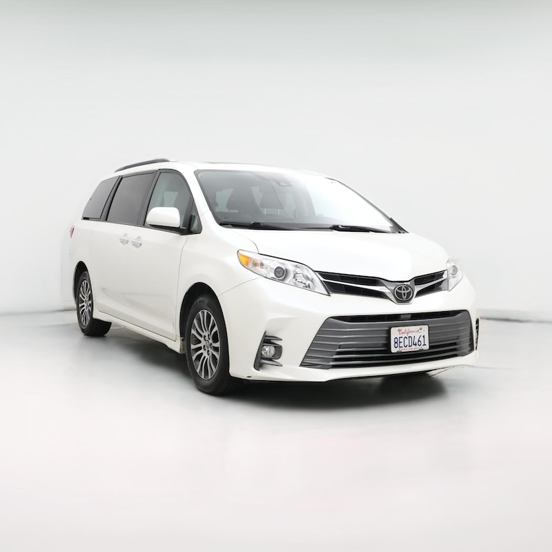 2018 Toyota Sienna XLE