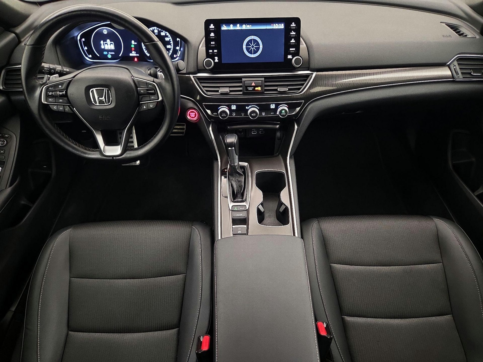 Apple CarPlay® & Android Auto™