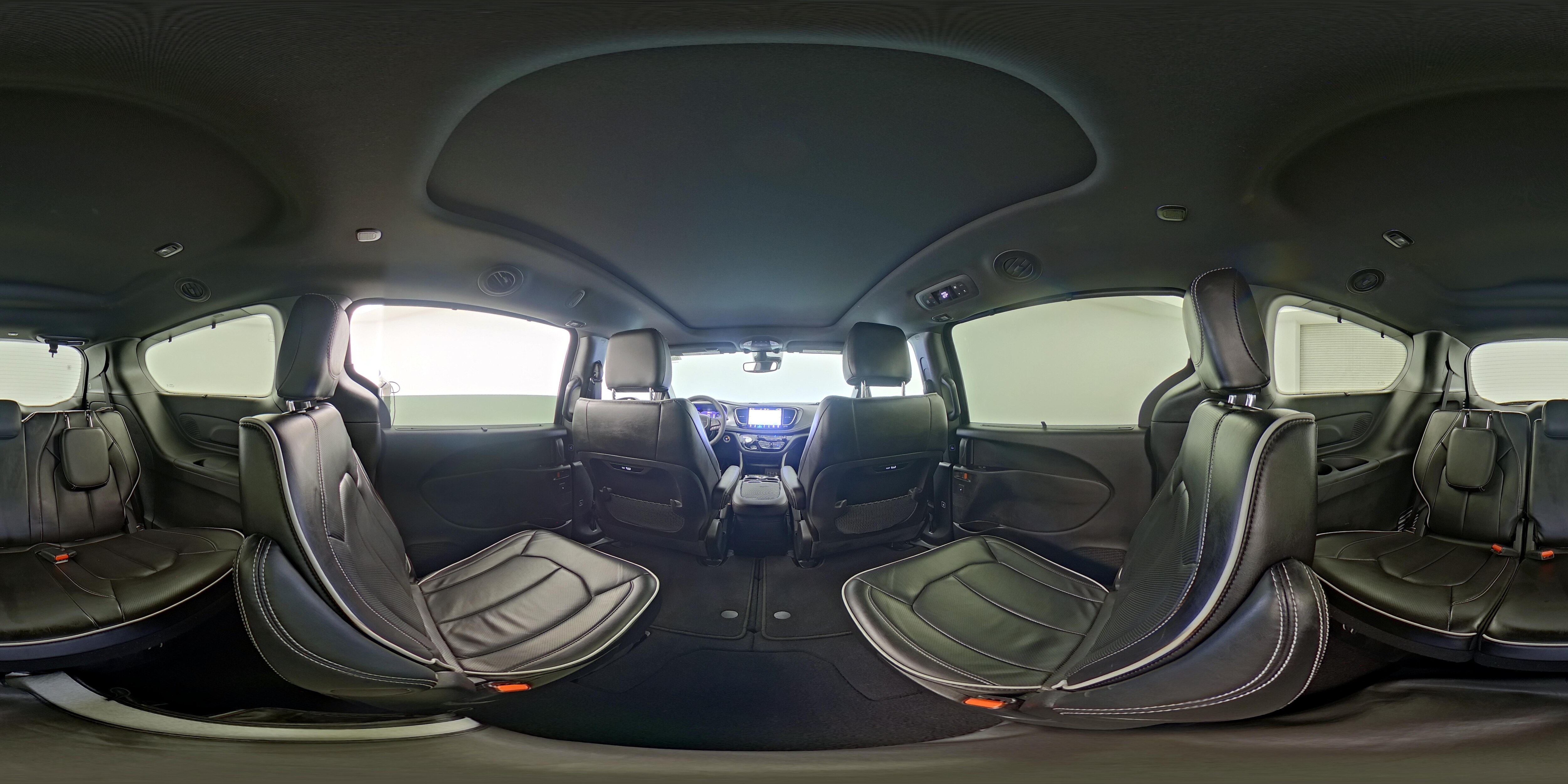 2025 Chrysler Pacifica Limited - Photo 29