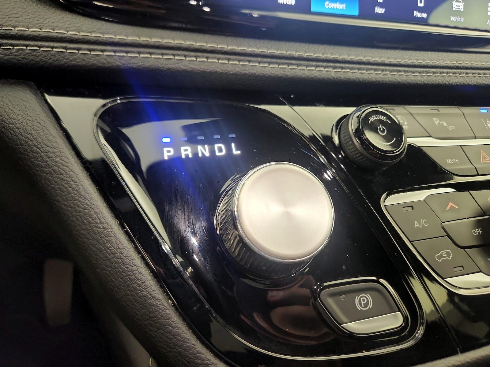 2025 Chrysler Pacifica Limited - Photo 19