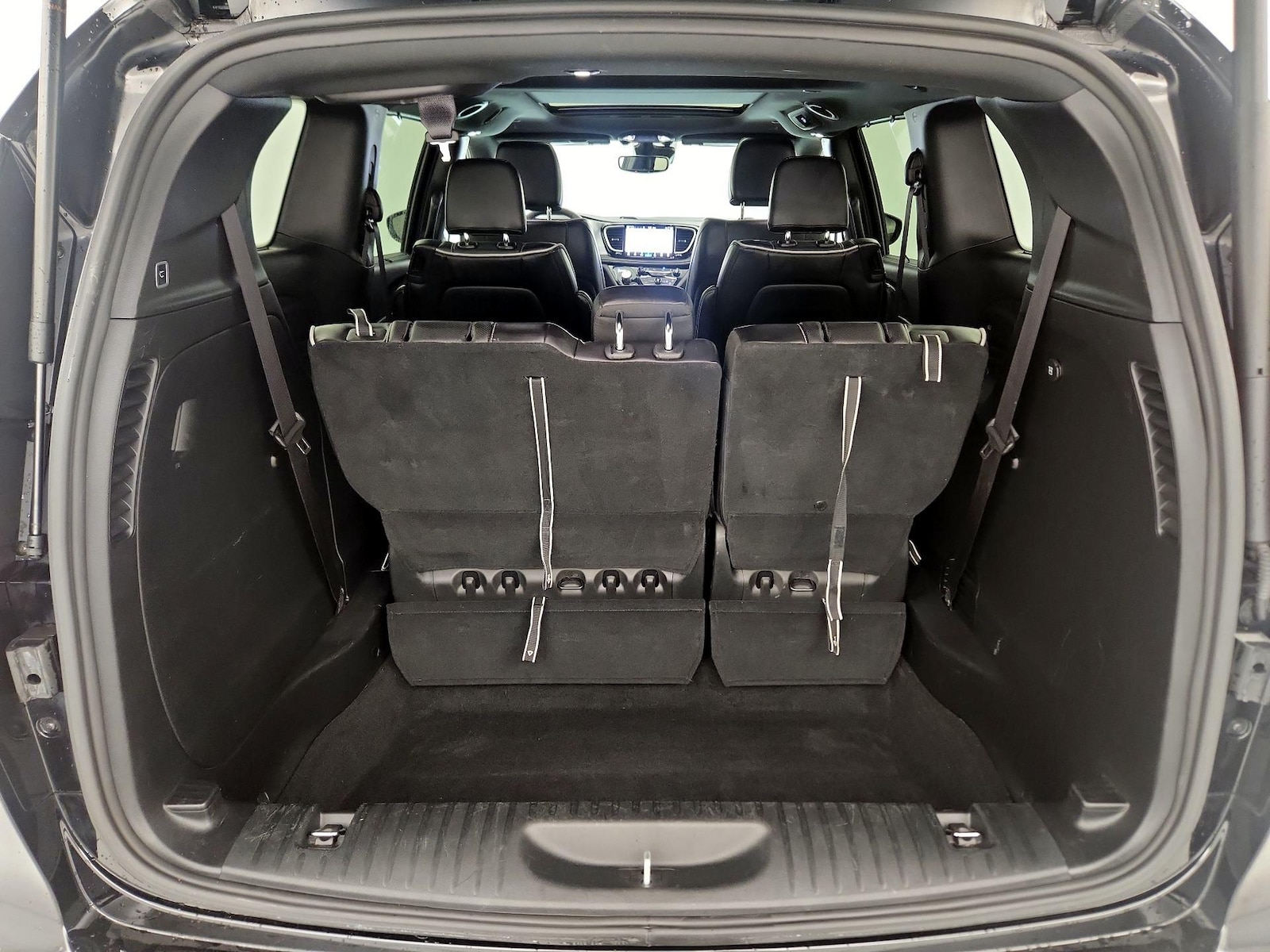 2025 Chrysler Pacifica Limited - Photo 24
