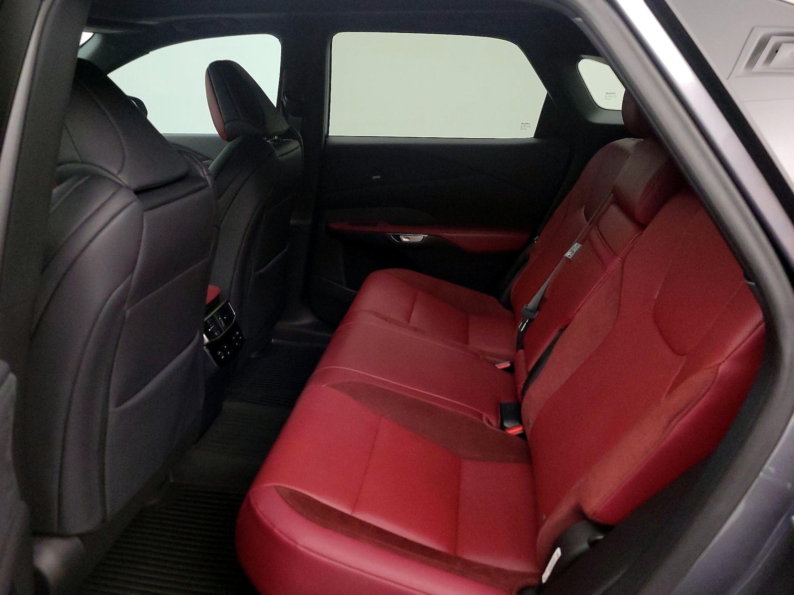 Rear A/C Seat(s)