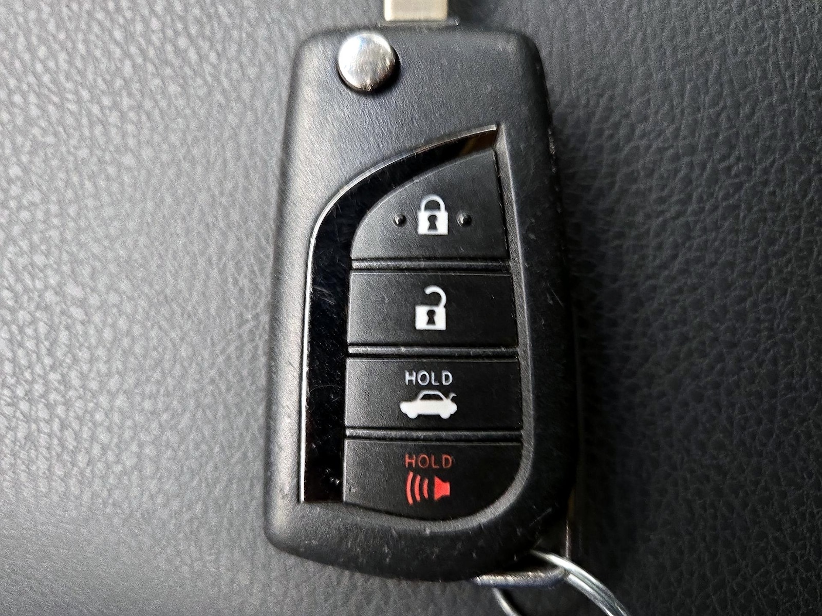 2018 Toyota Camry SE - Photo 23