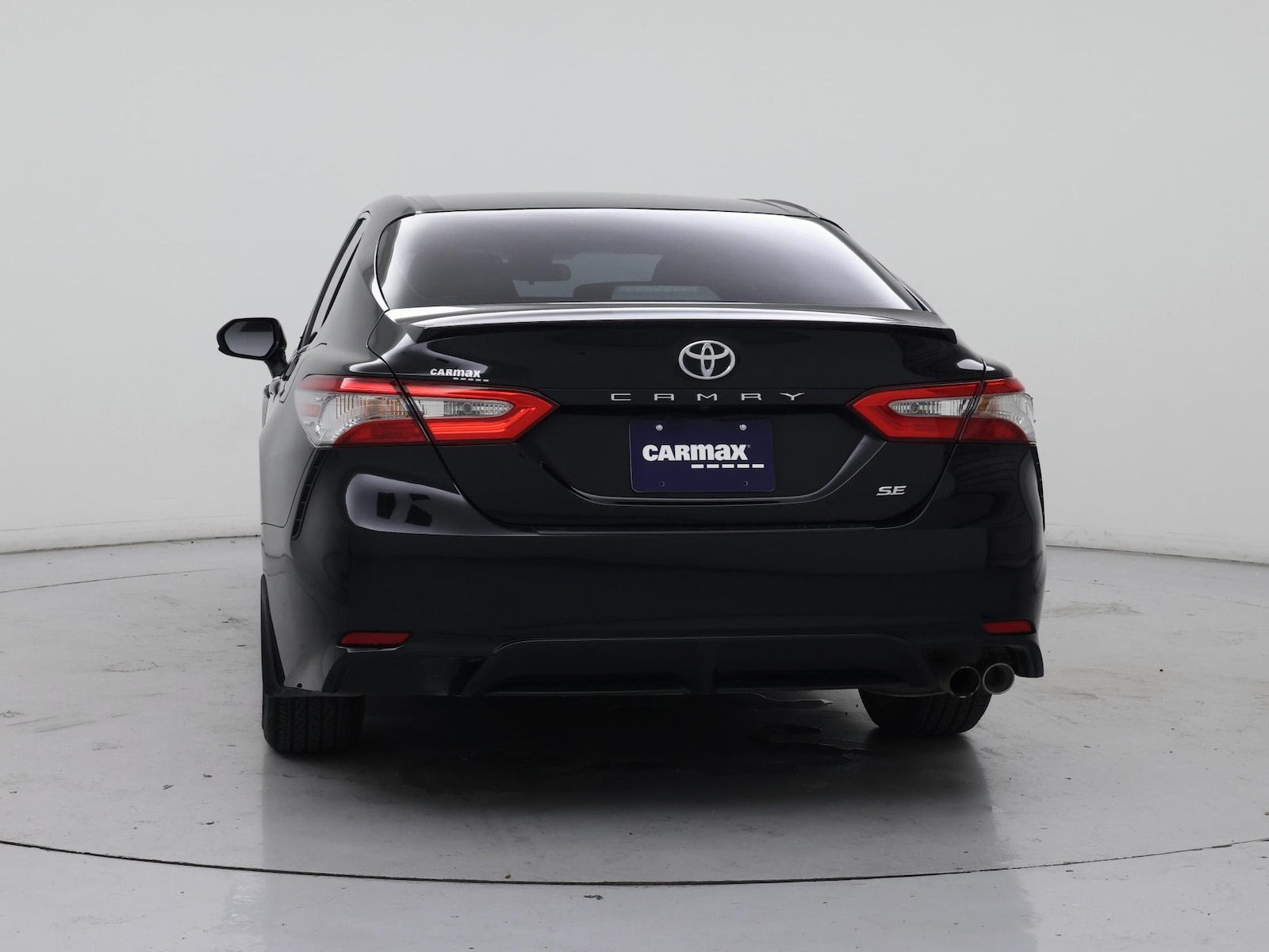 2018 Toyota Camry SE - Photo 7