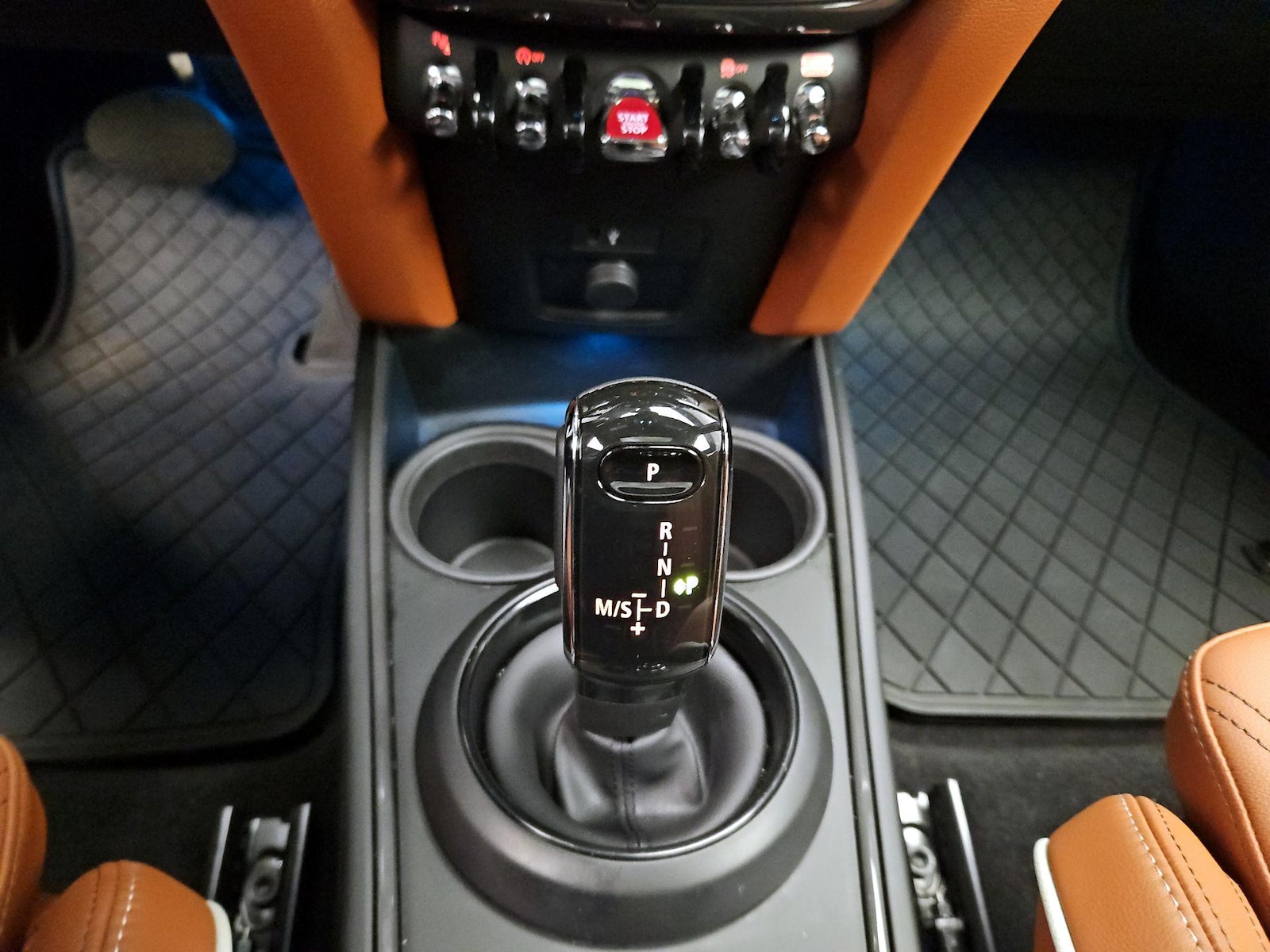 2024 MINI Countryman S - Photo 17