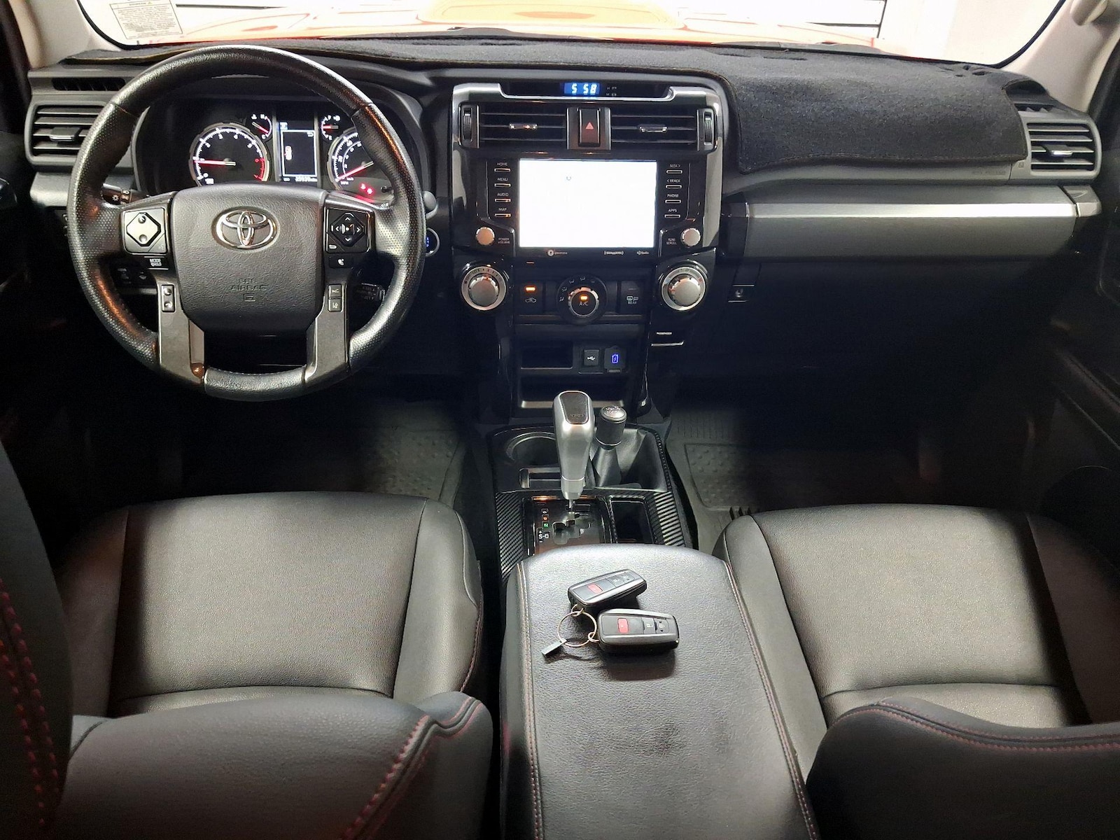 Apple CarPlay® & Android Auto™