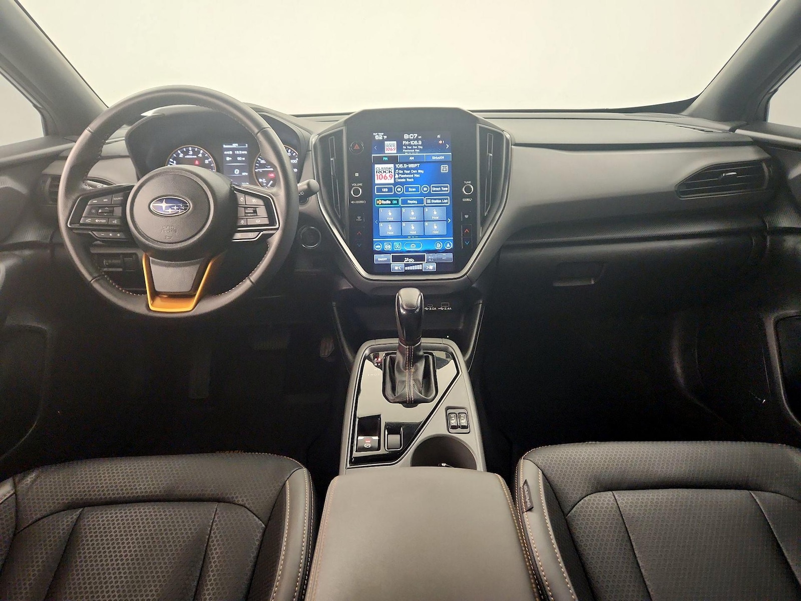 Apple CarPlay® & Android Auto™