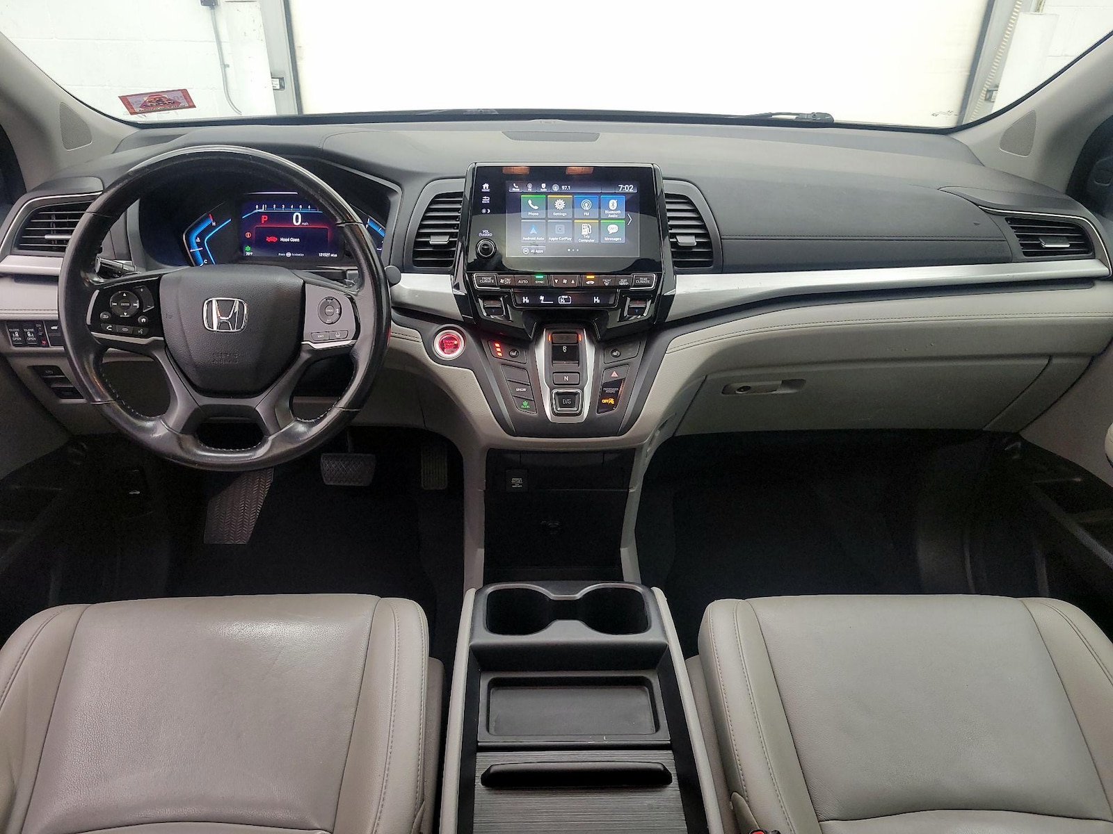 Apple CarPlay® & Android Auto™