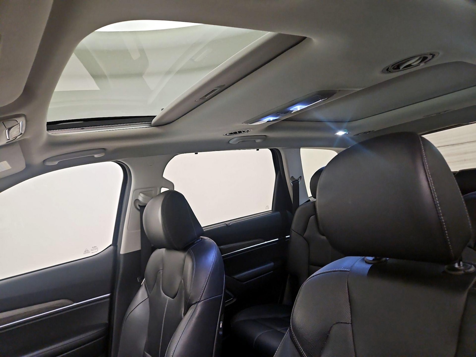 Sunroof(s) & Skylight(s)
