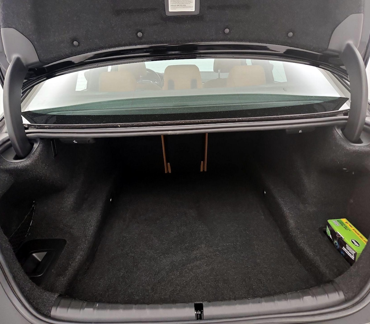 Trunk/Cargo (Seats Up)