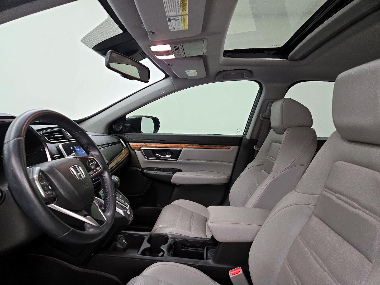 Sunroof(s) & Overhead Airbags