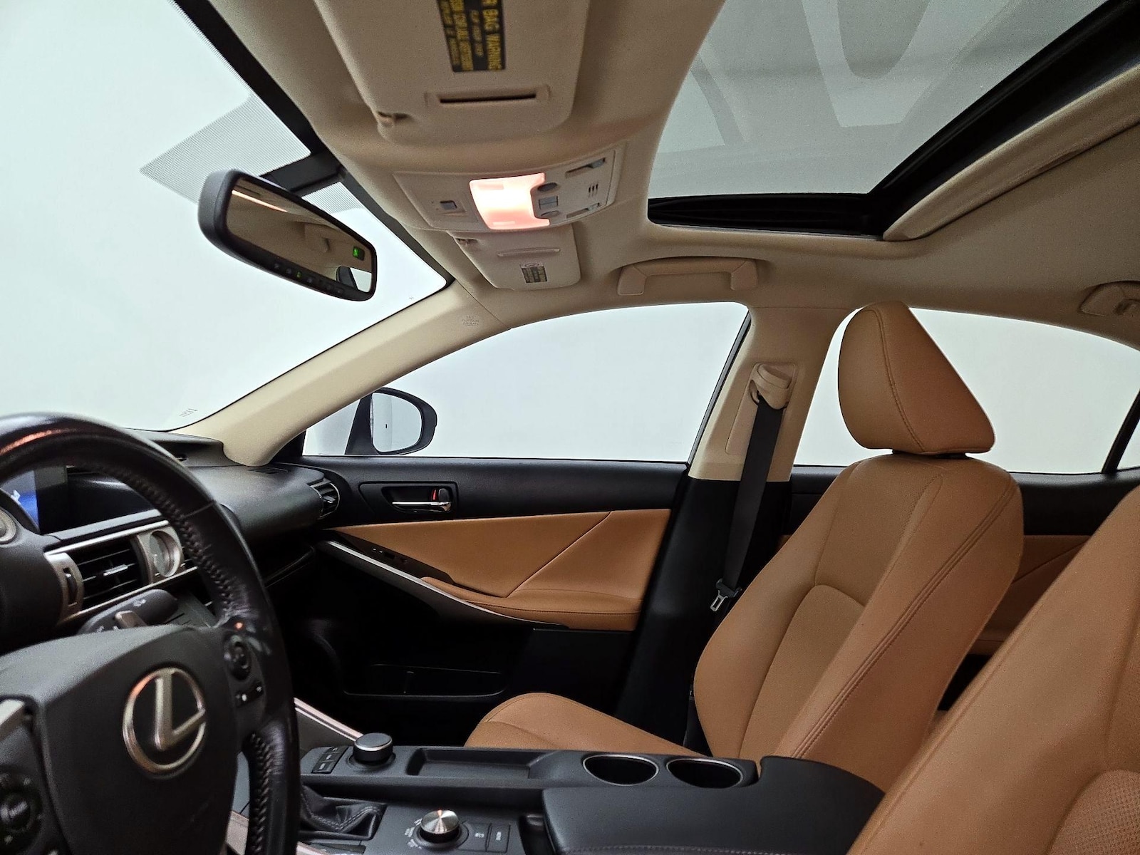 Sunroof(s) & Overhead Airbags