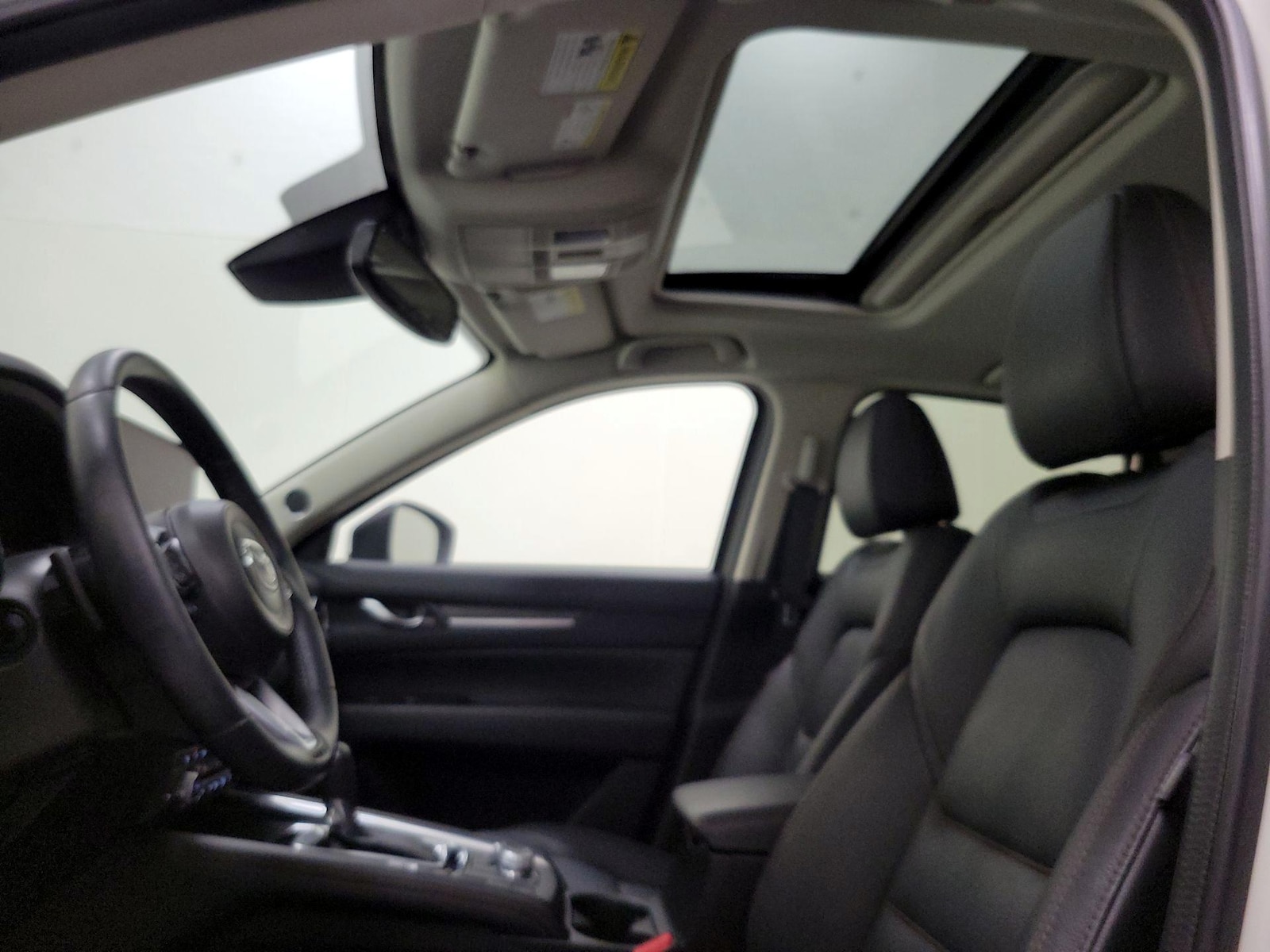Sunroof(s) & Overhead Airbags