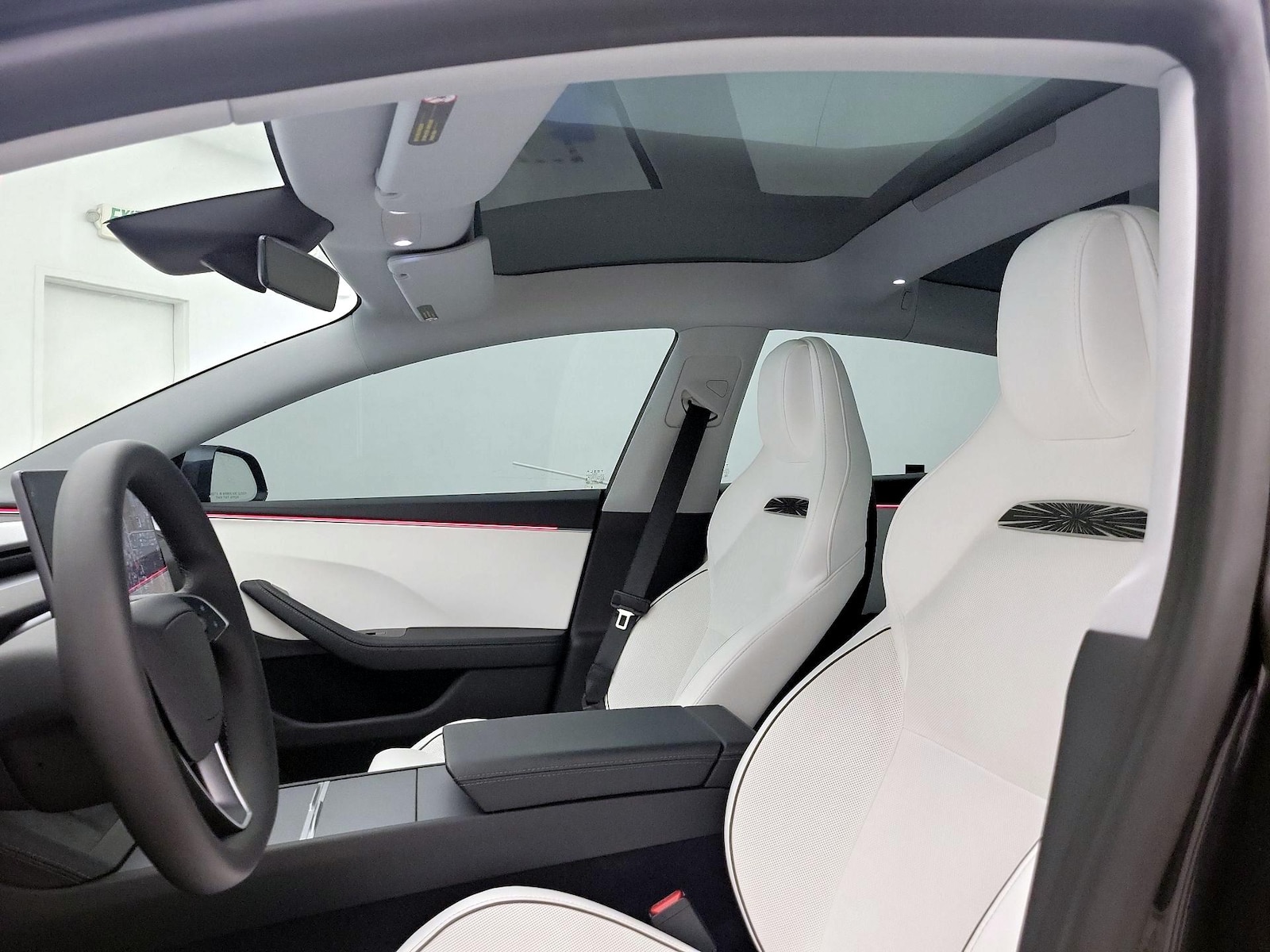 Skylight(s) & Overhead Airbags