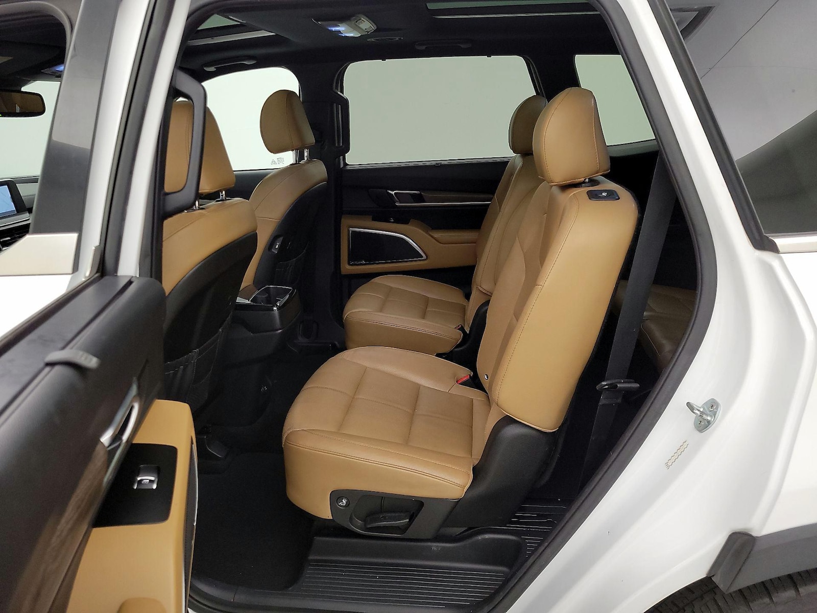 Rear Air Conditioning