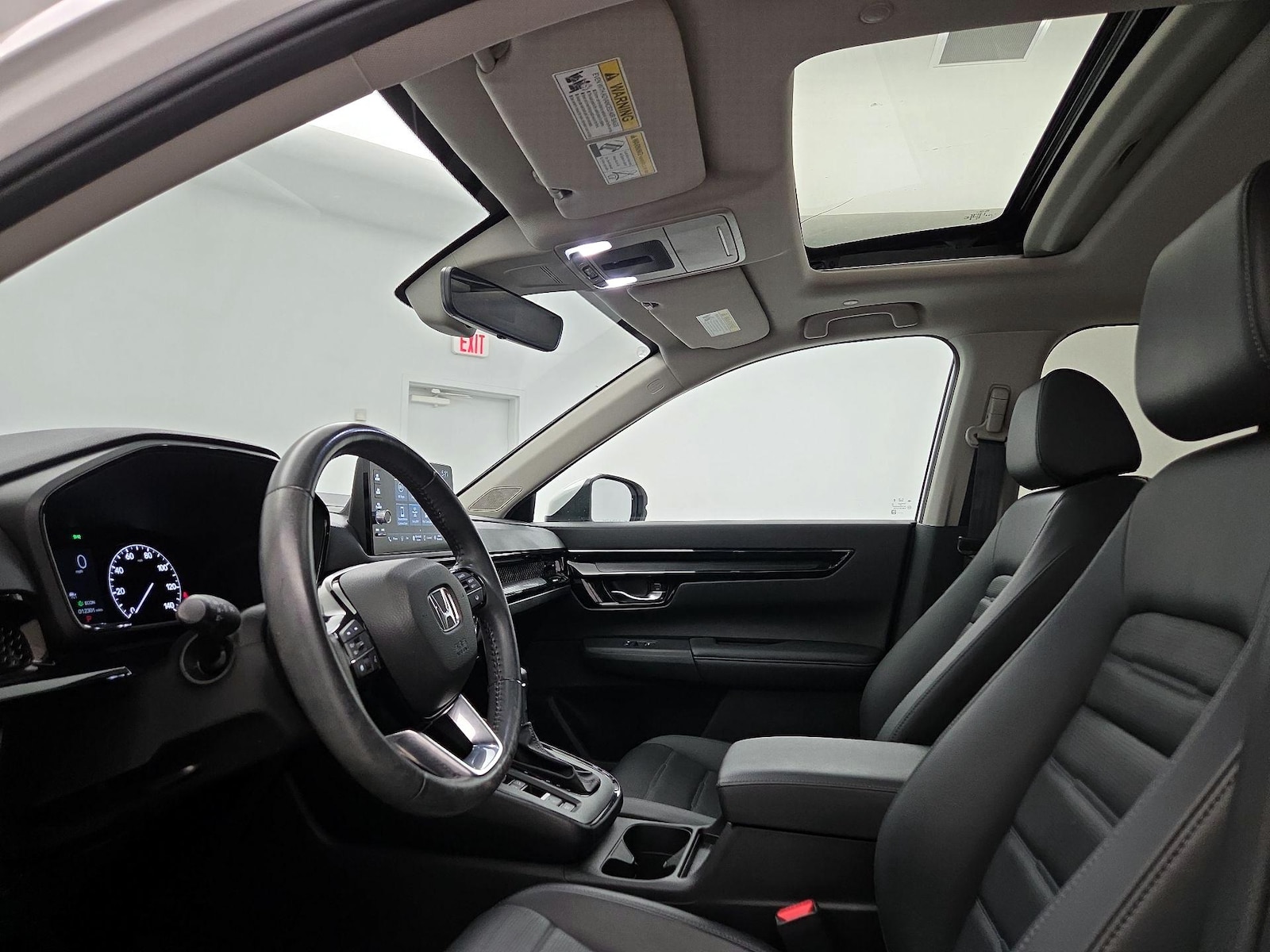 Sunroof(s) & Overhead Airbags