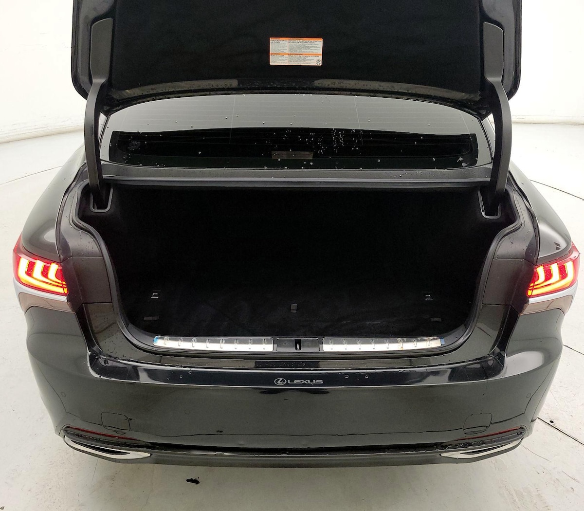 Trunk/Cargo (Seats Up)