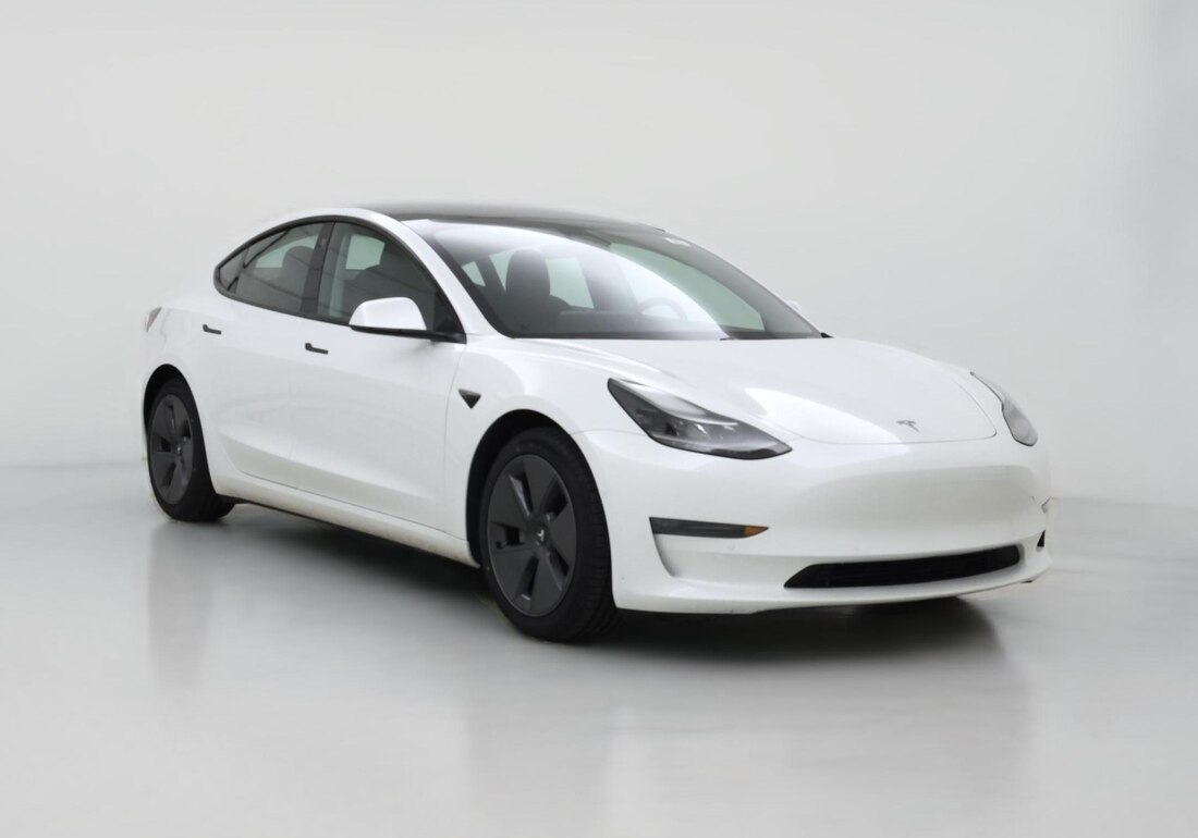 2021 Tesla Model 3 Long Range All-Wheel Drive in White — CarMax photo