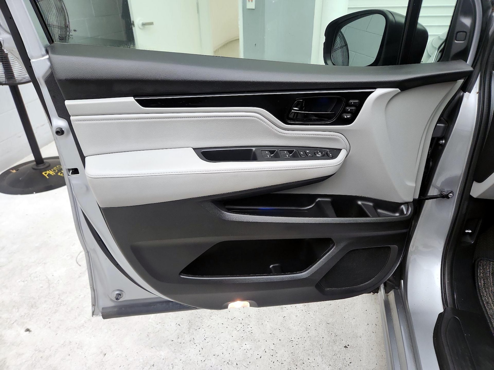 2023 Honda Odyssey Touring - Photo 13
