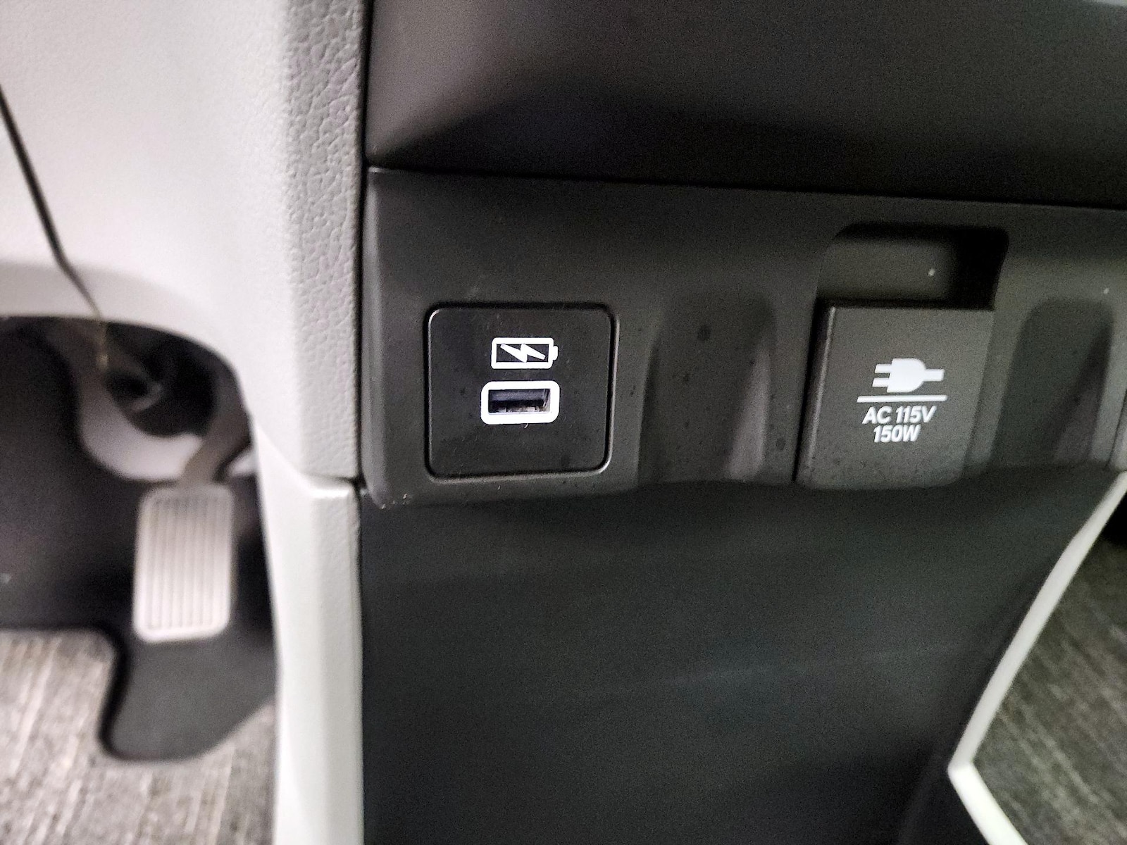 2023 Honda Odyssey Touring - Photo 20