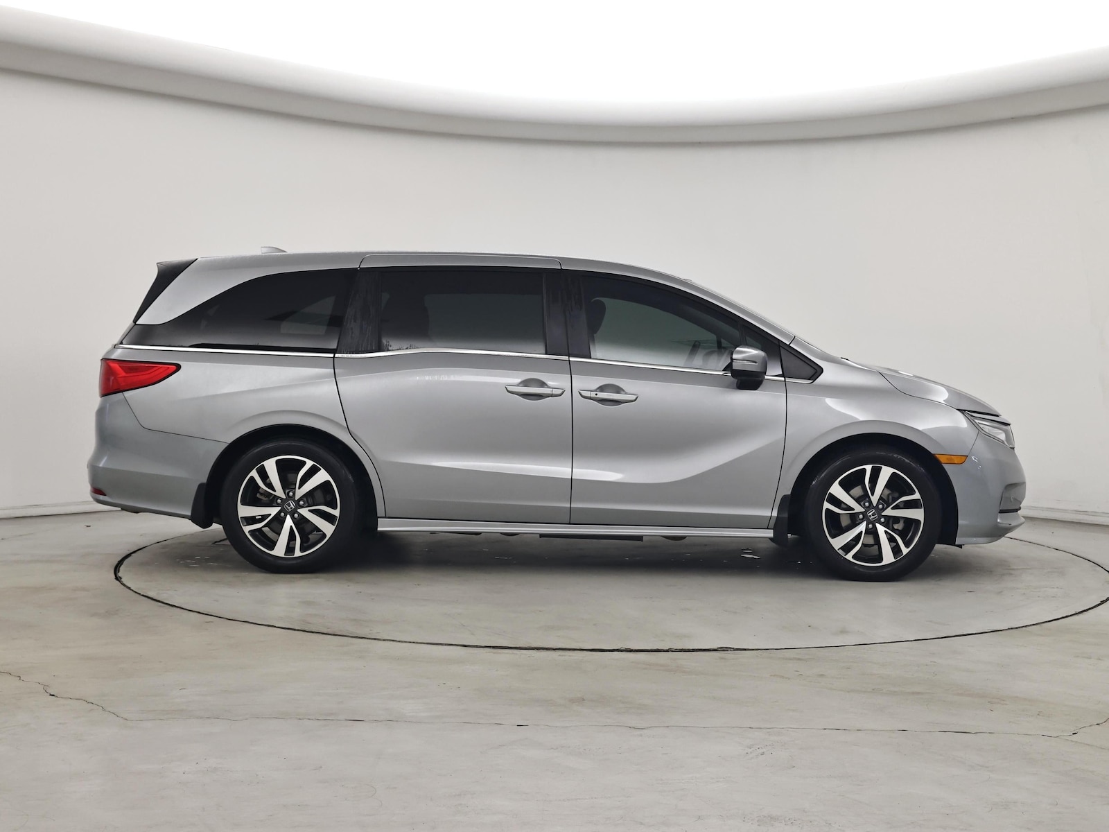 2023 Honda Odyssey Touring - Photo 8