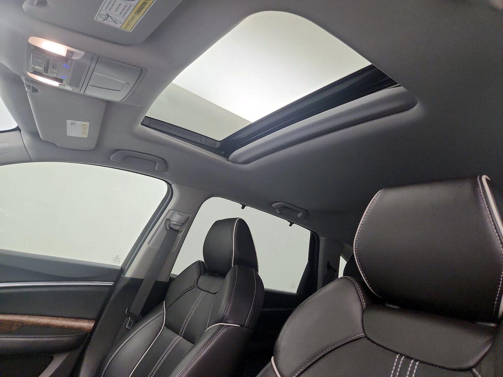 Sunroof(s) & Overhead Airbags