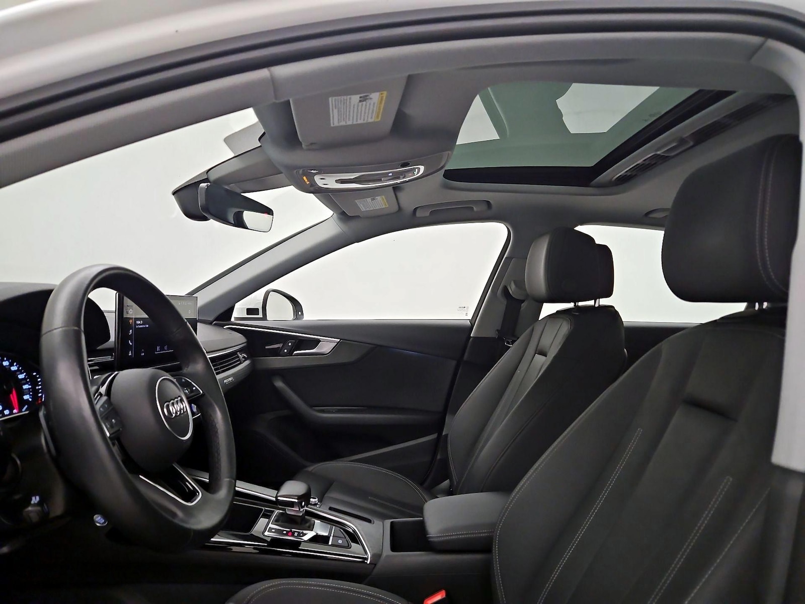Sunroof(s) & Overhead Airbags