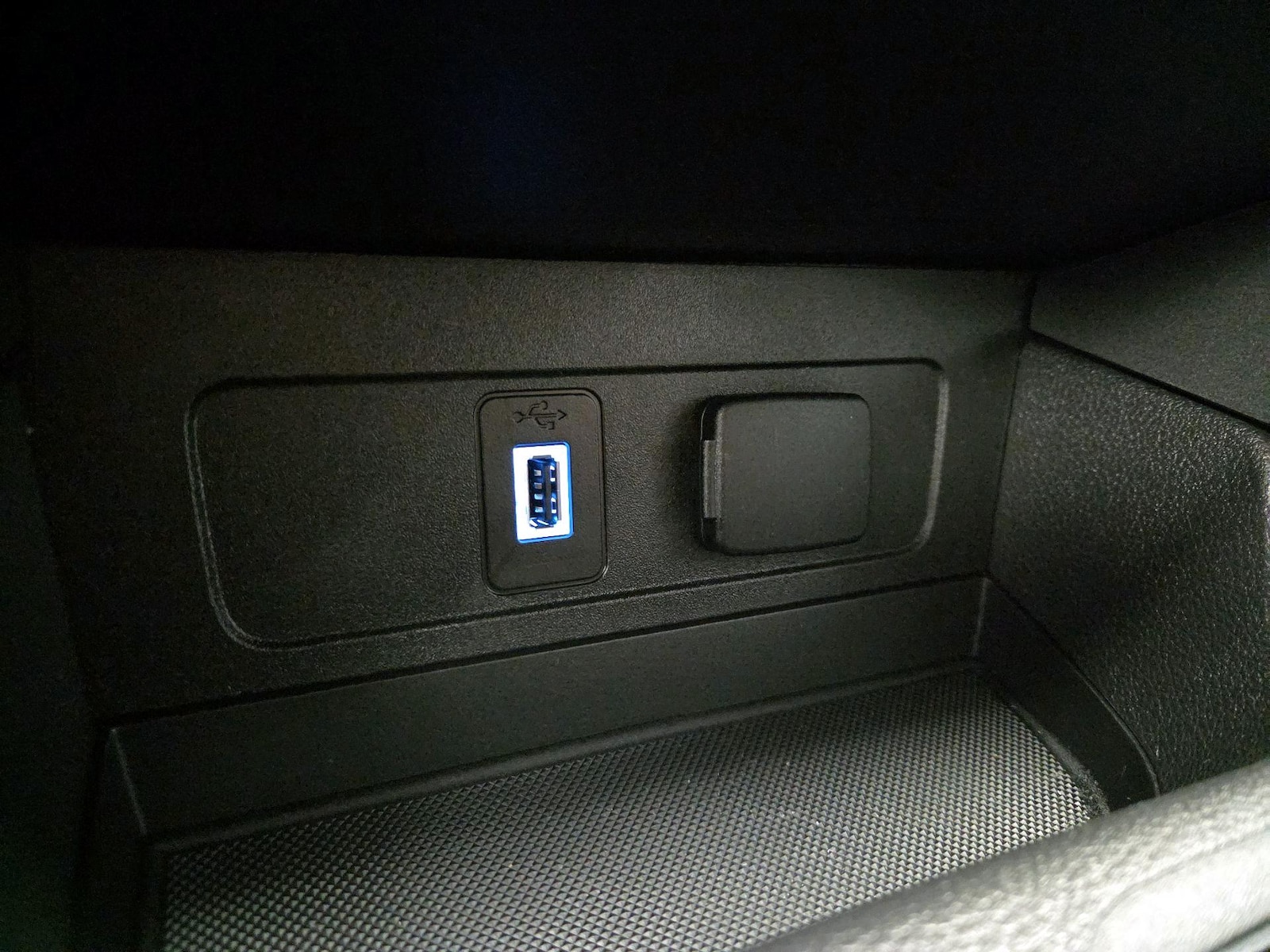 2019 Ford Escape SE - Photo 19