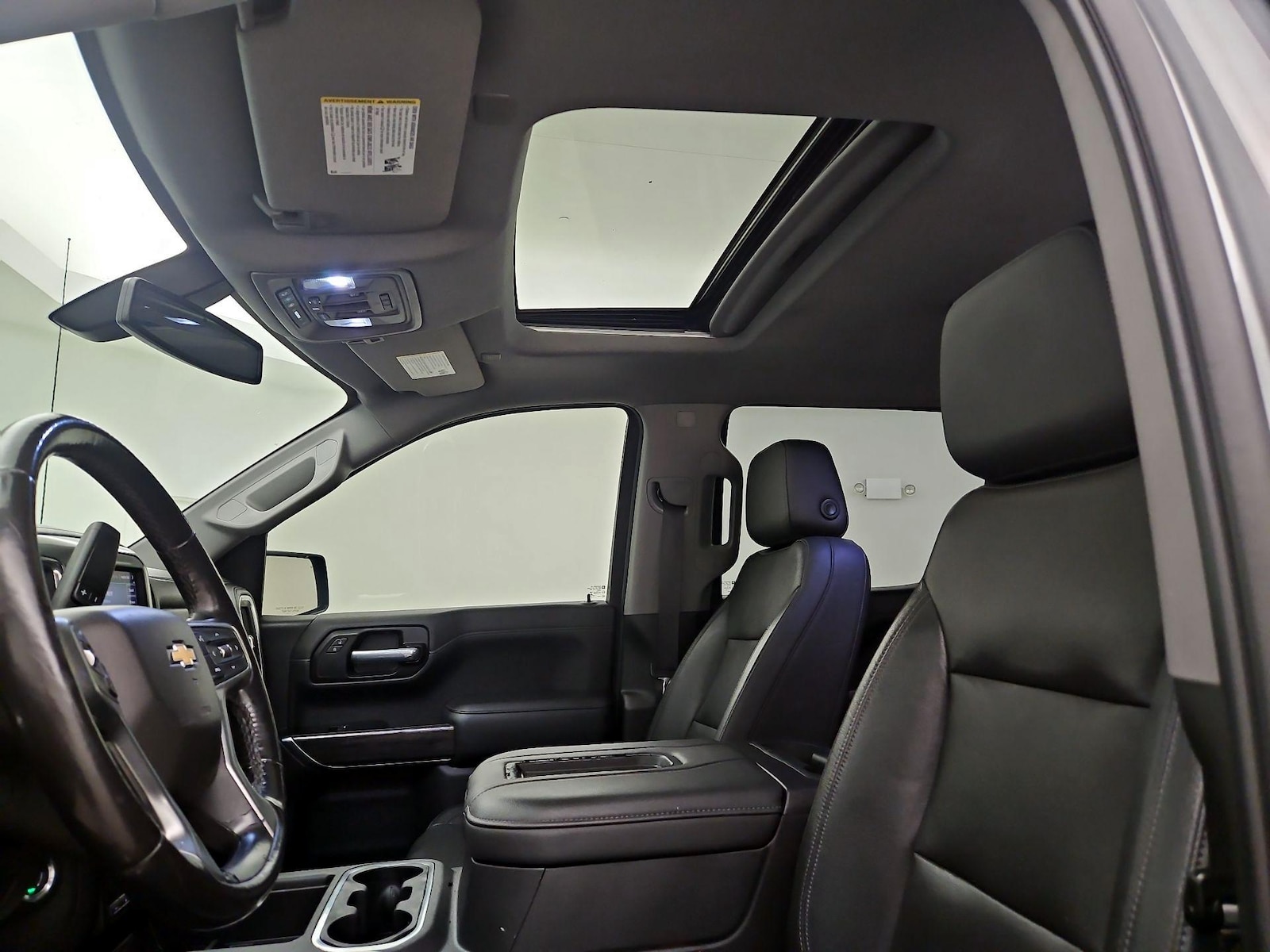 Sunroof(s) & Overhead Airbags