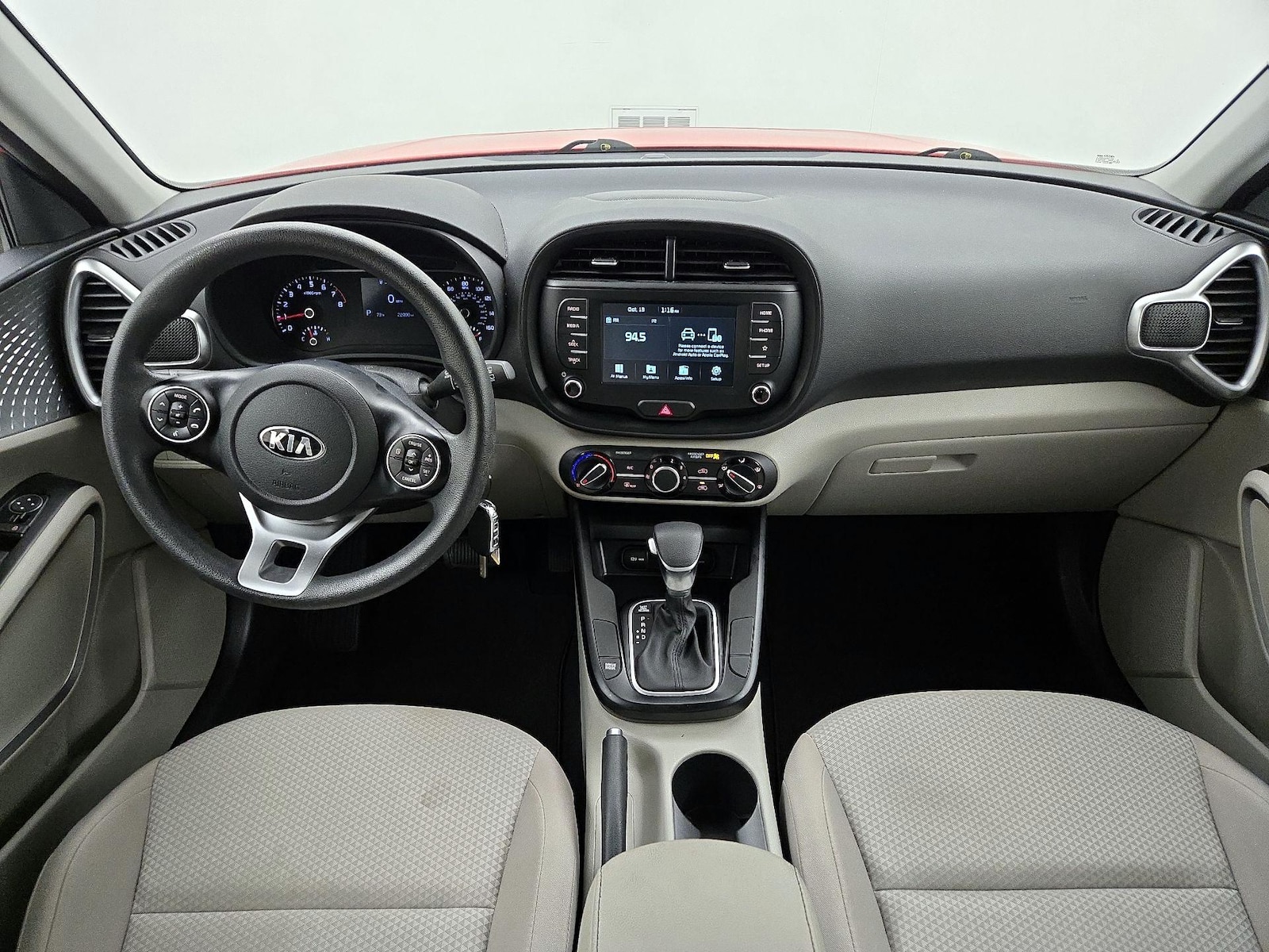 Apple CarPlay® & Android Auto™