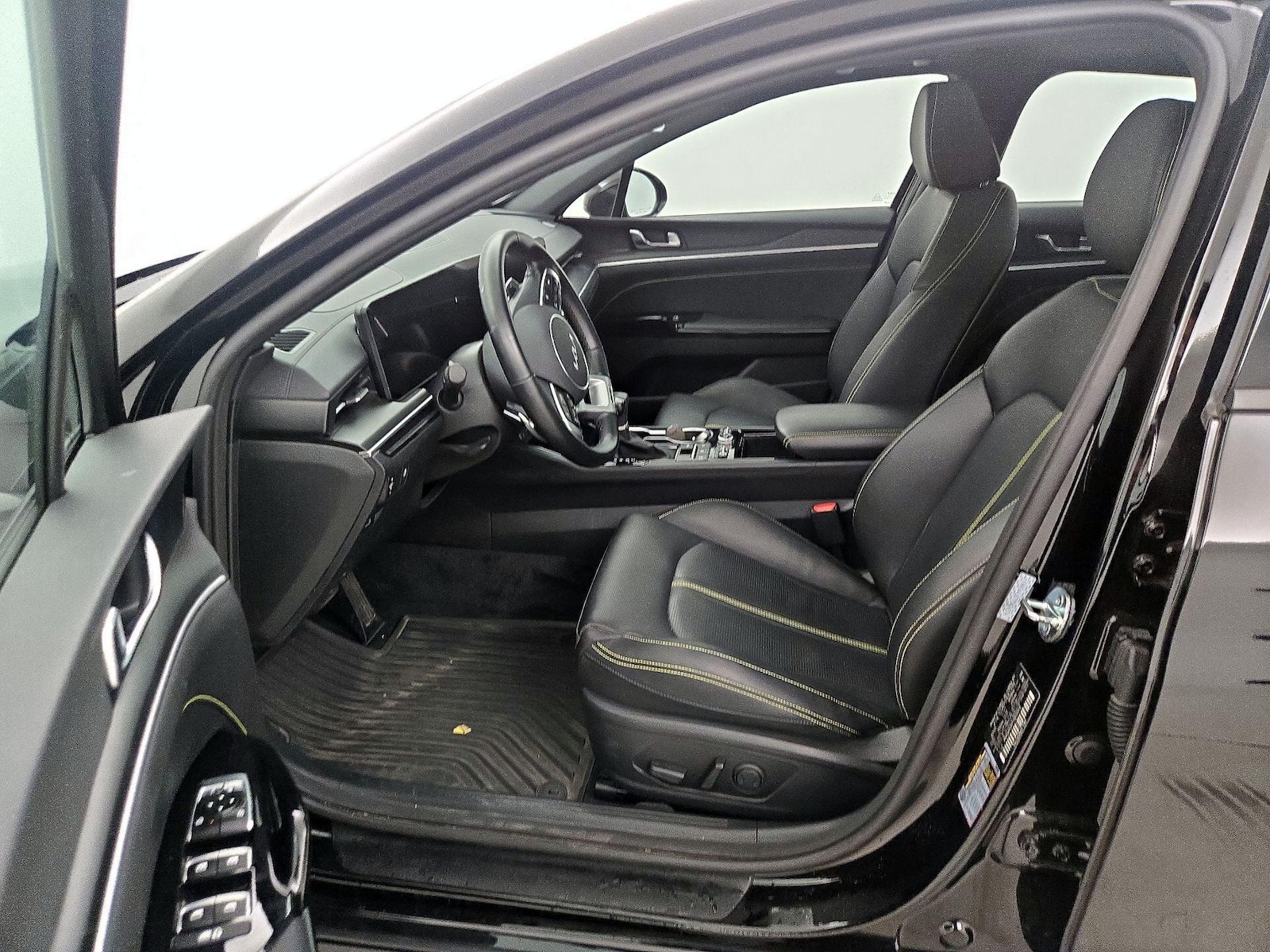 Power Seat(s) & Side Airbags