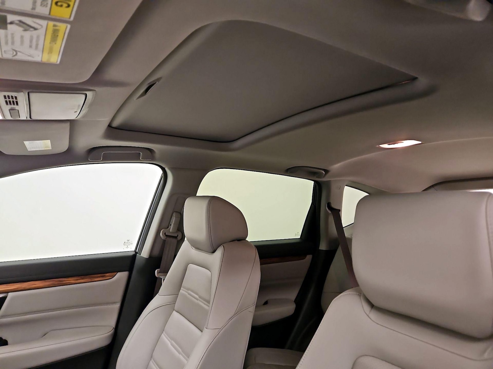 Sunroof(s) & Overhead Airbags