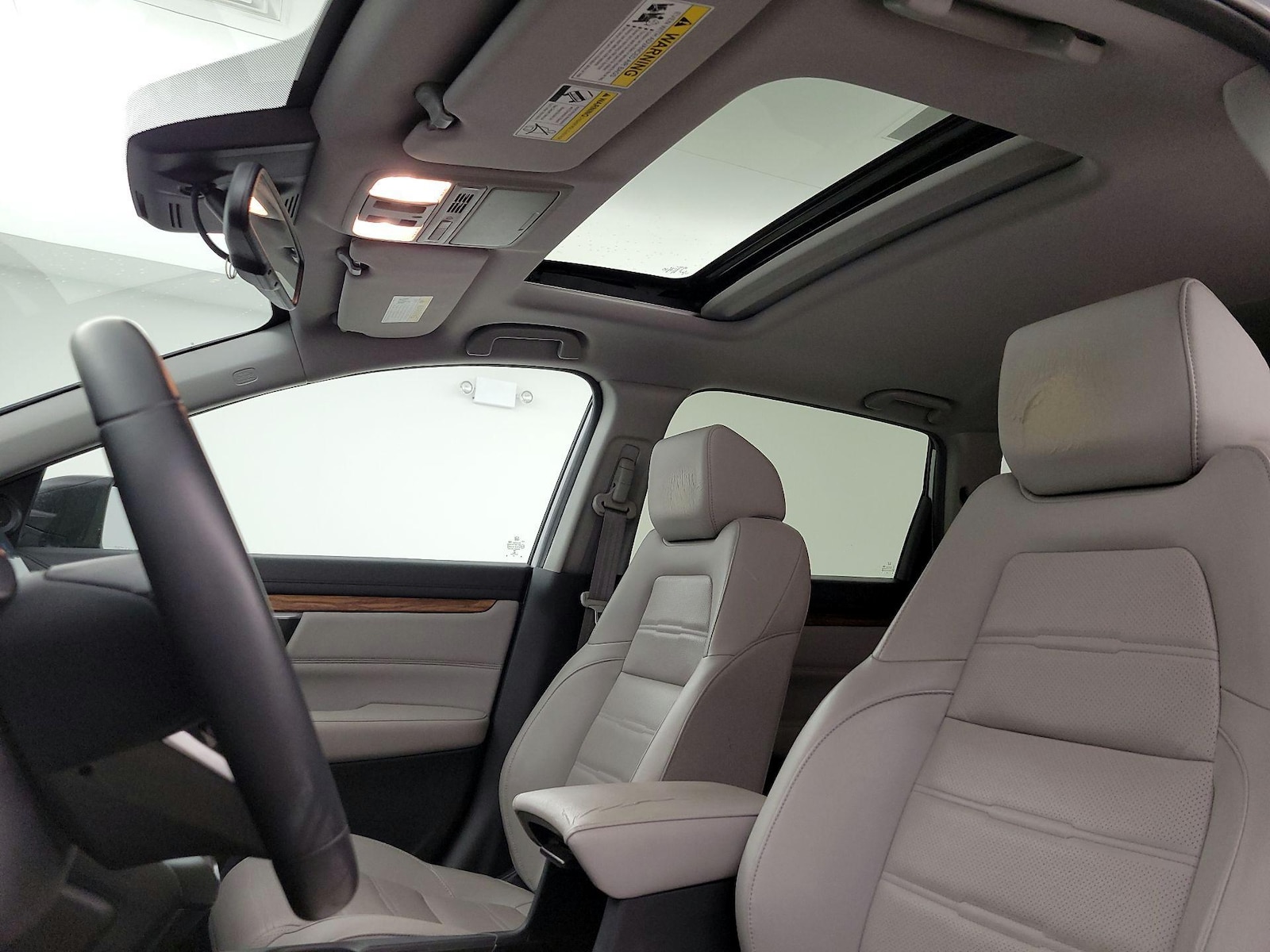 Sunroof(s) & Overhead Airbags