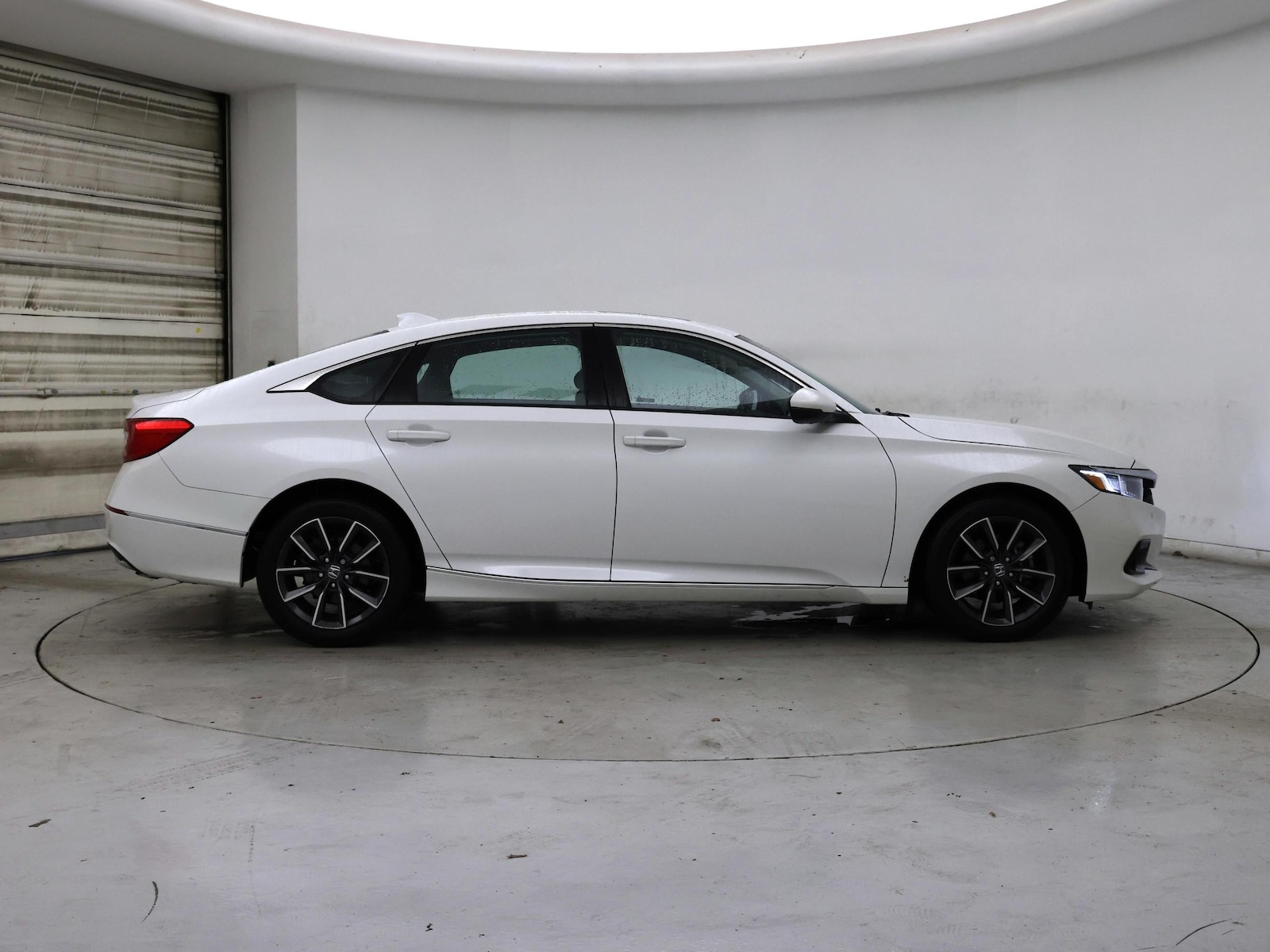 2022 Honda Accord EX-L - Photo 8