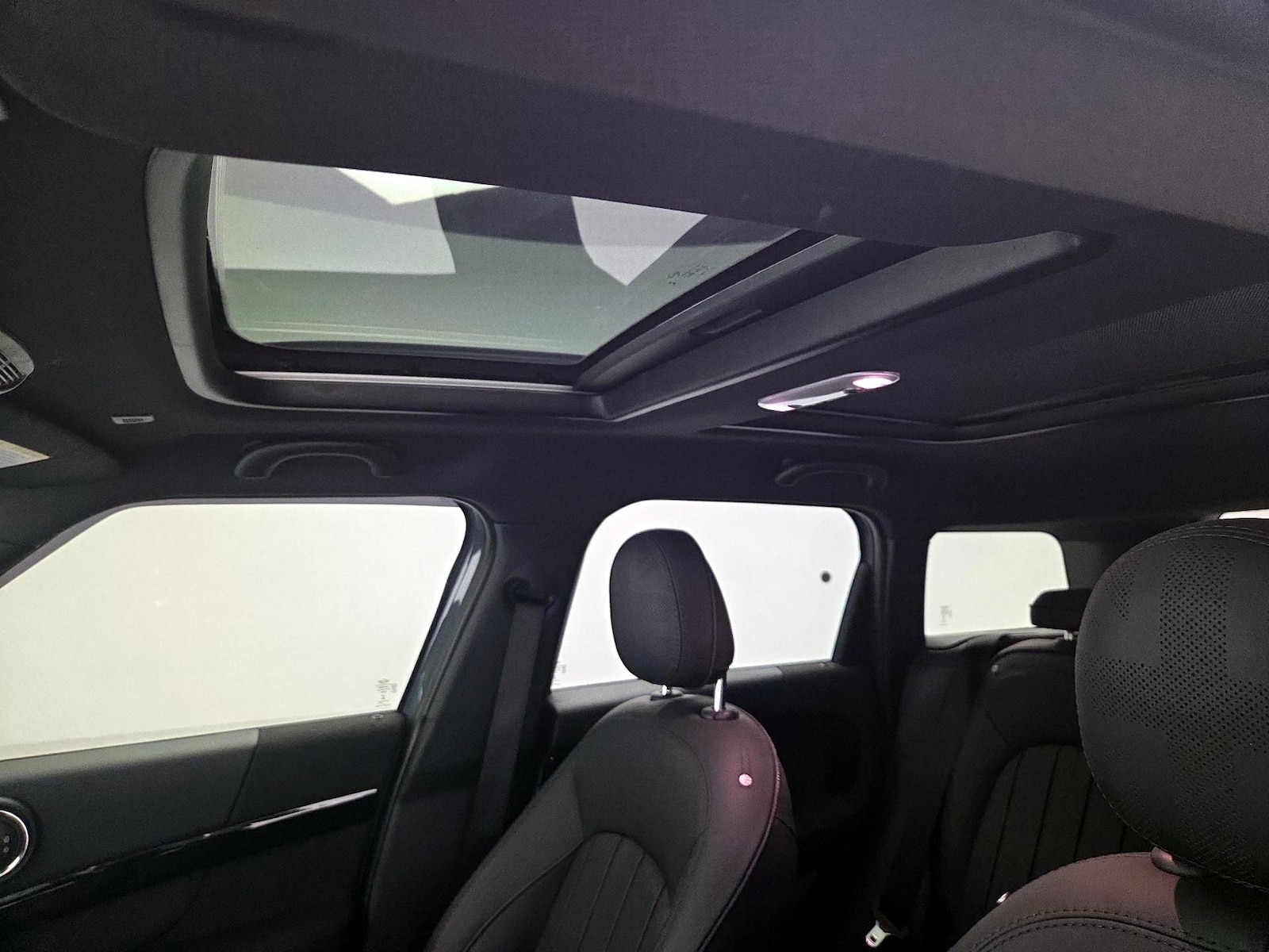 Panoramic Sunroof