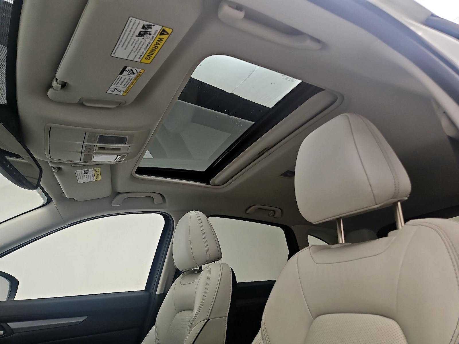 Sunroof(s) & Overhead Airbags