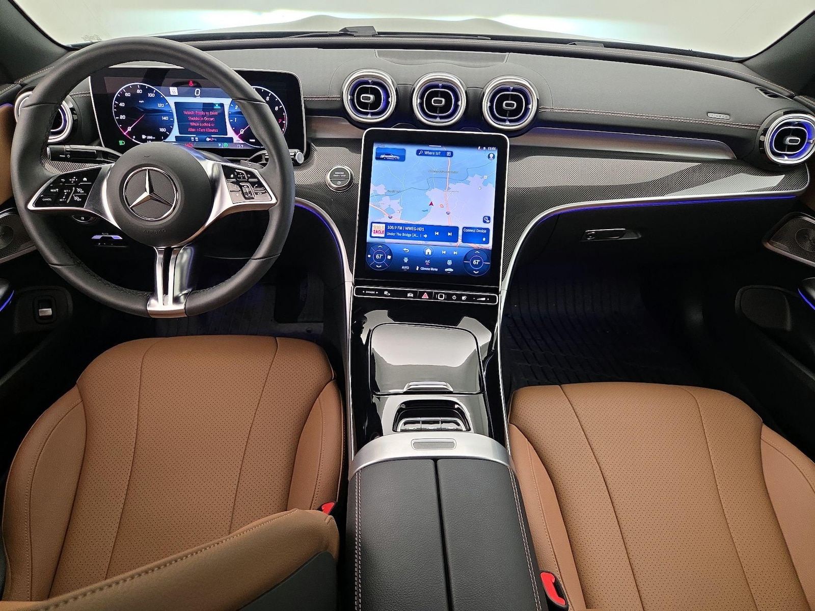 Apple CarPlay® & Android Auto™