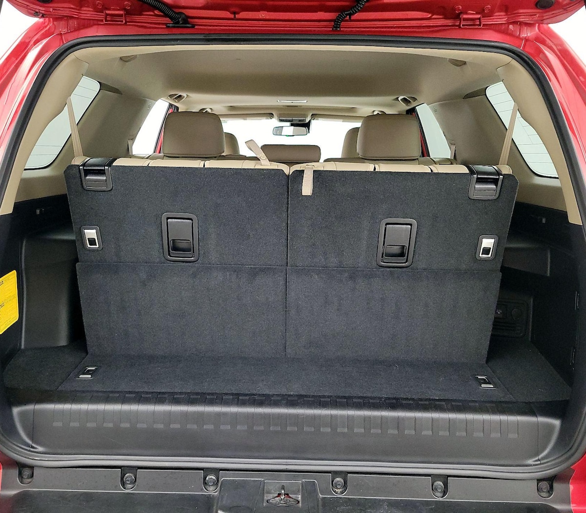 Trunk/Cargo (Seats Up)