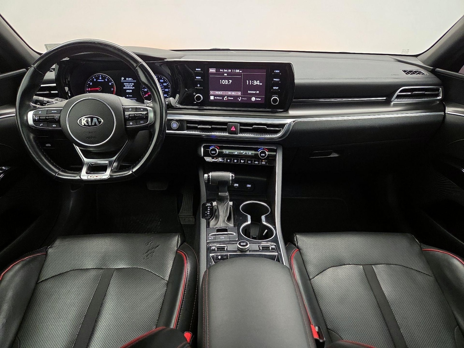 Apple CarPlay® & Android Auto™