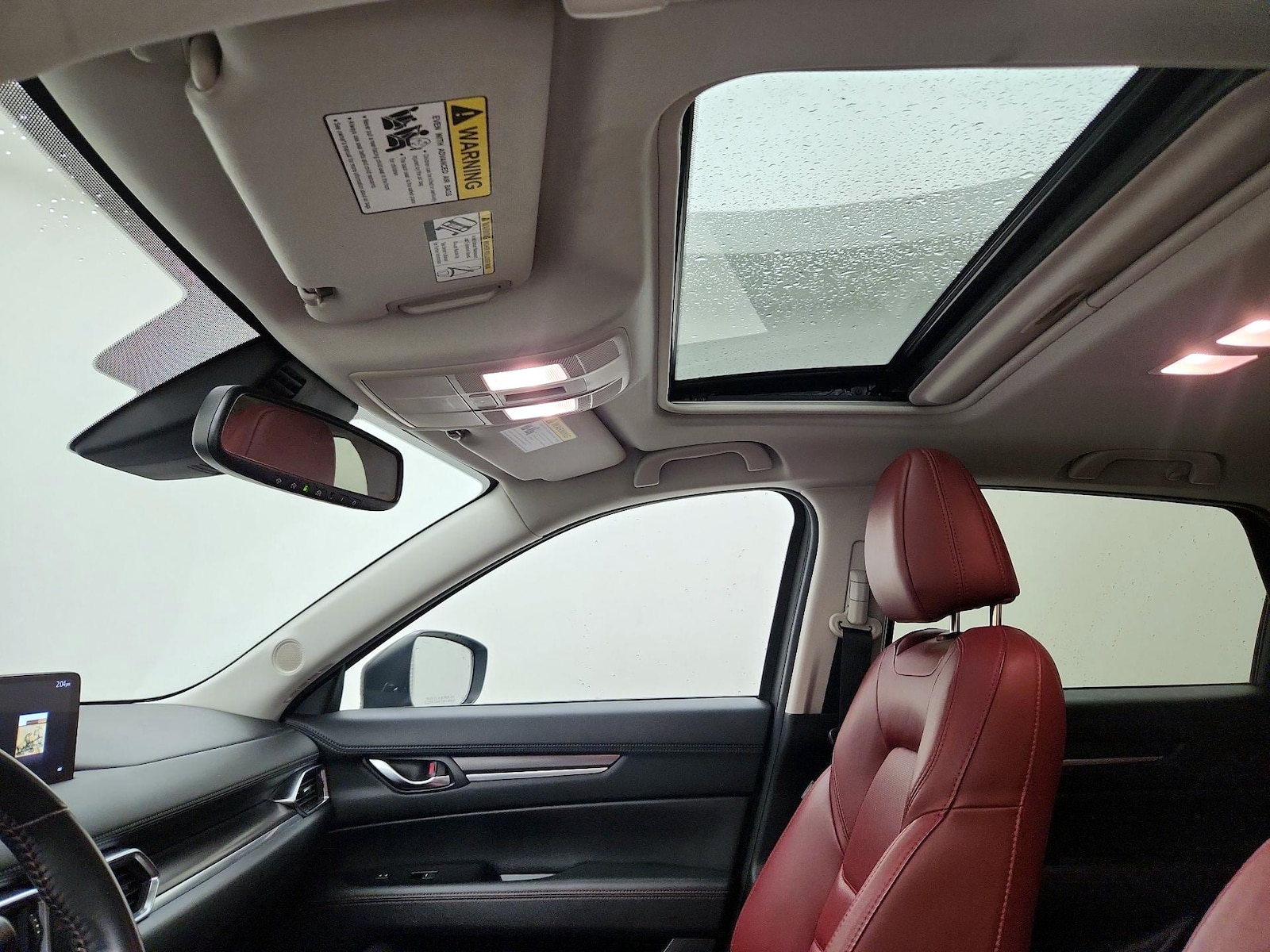 Sunroof(s) & Overhead Airbags