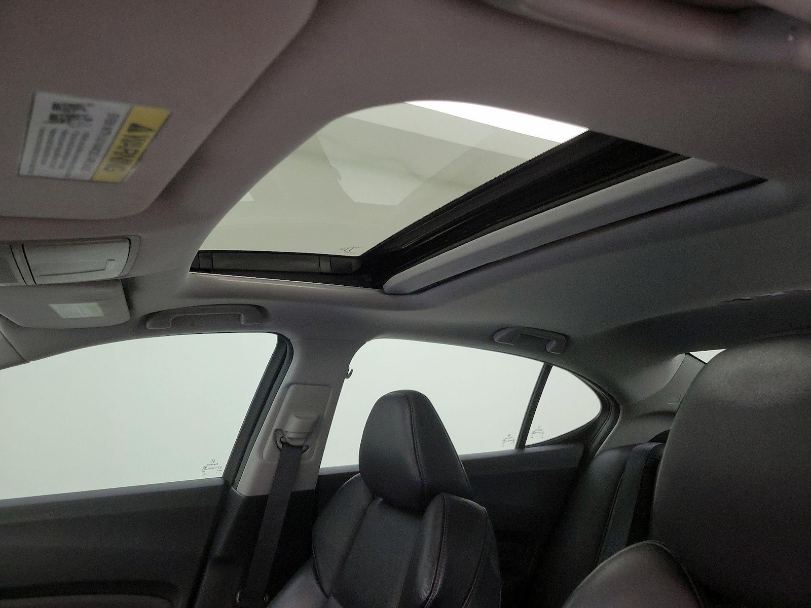 Sunroof(s) & Overhead Airbags