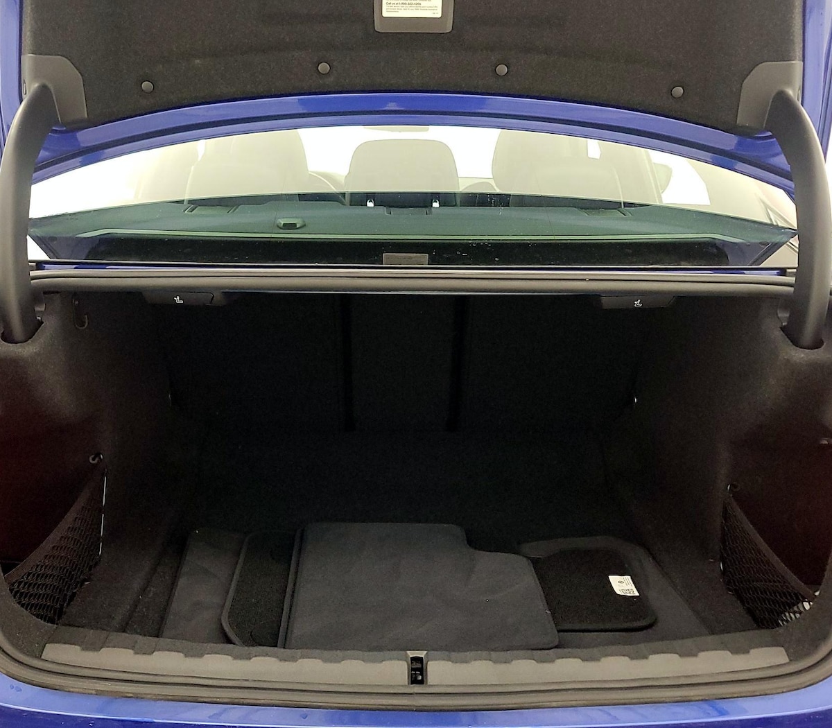 Trunk/Cargo (Seats Up)