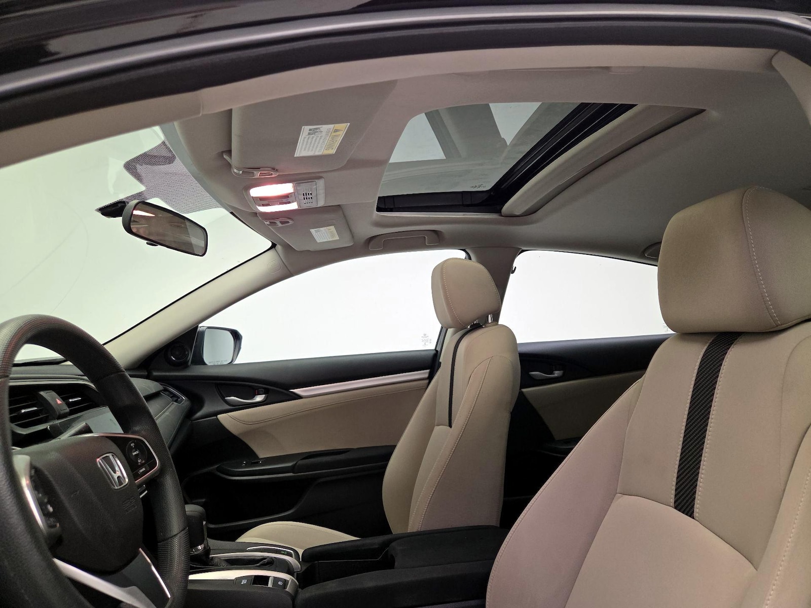 Sunroof(s) & Overhead Airbags