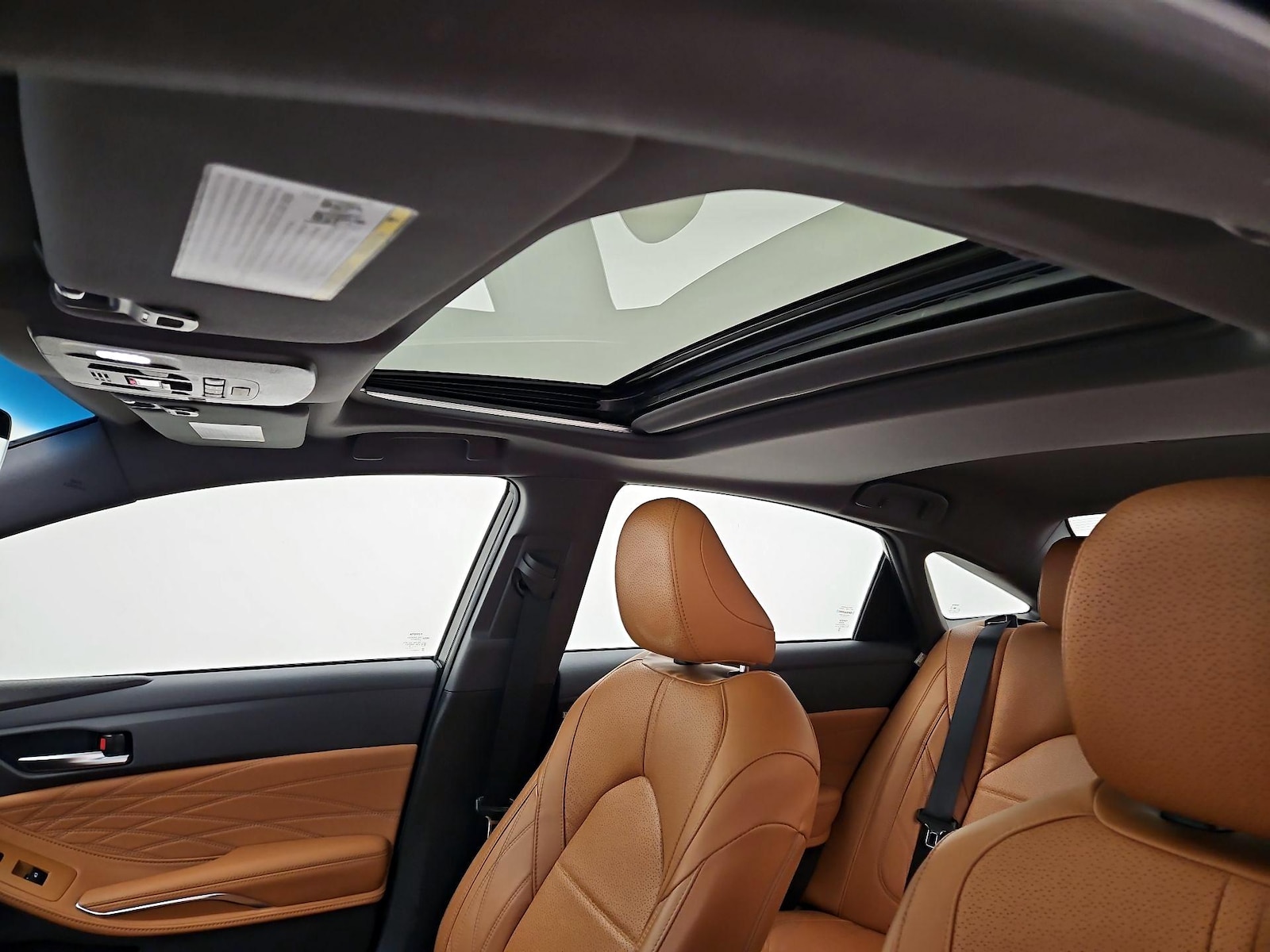 Sunroof(s) & Overhead Airbags
